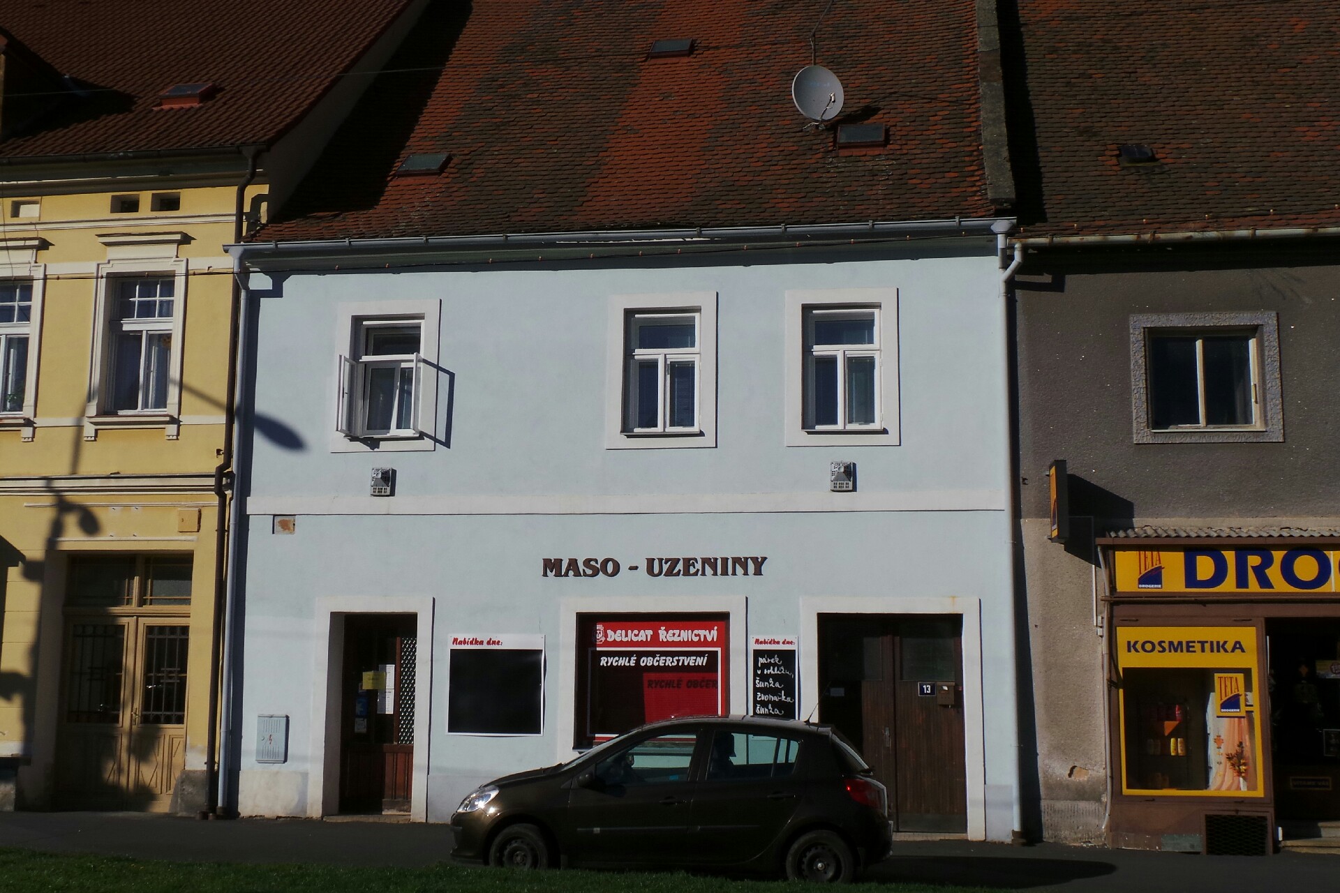 DELICAT MASO - UZENINY STŘÍBRO foto 1