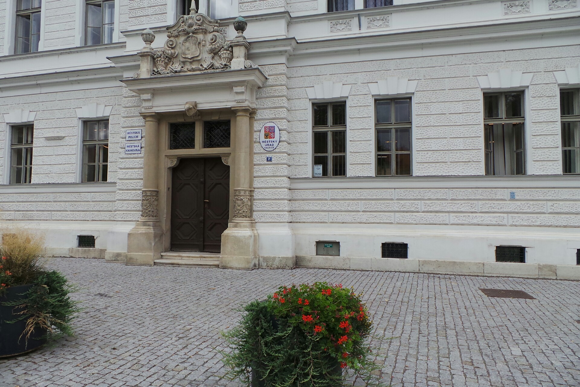 Valtice - městský úřad