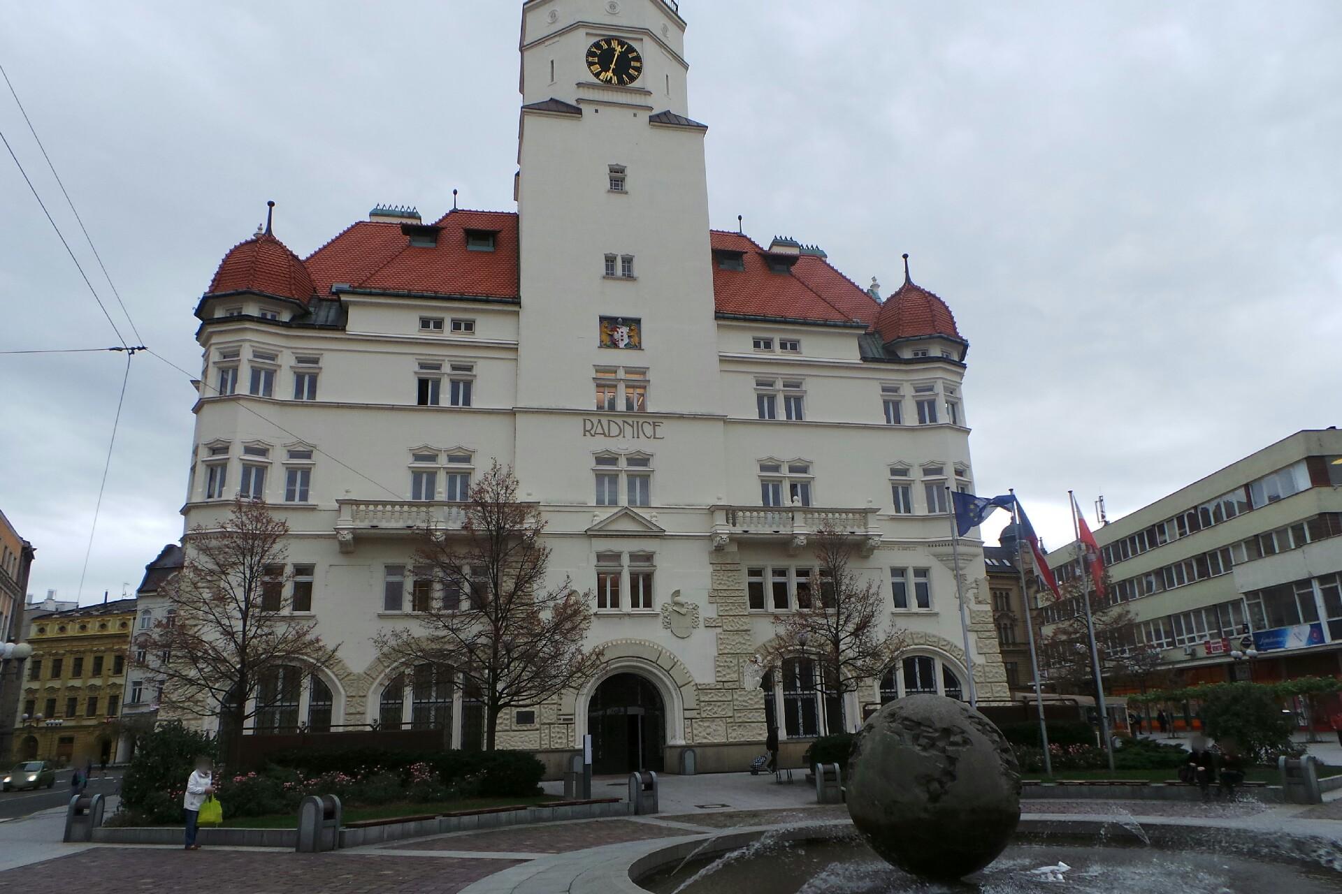 Magistrát města Opava - Odbor přípravy a realizace investic