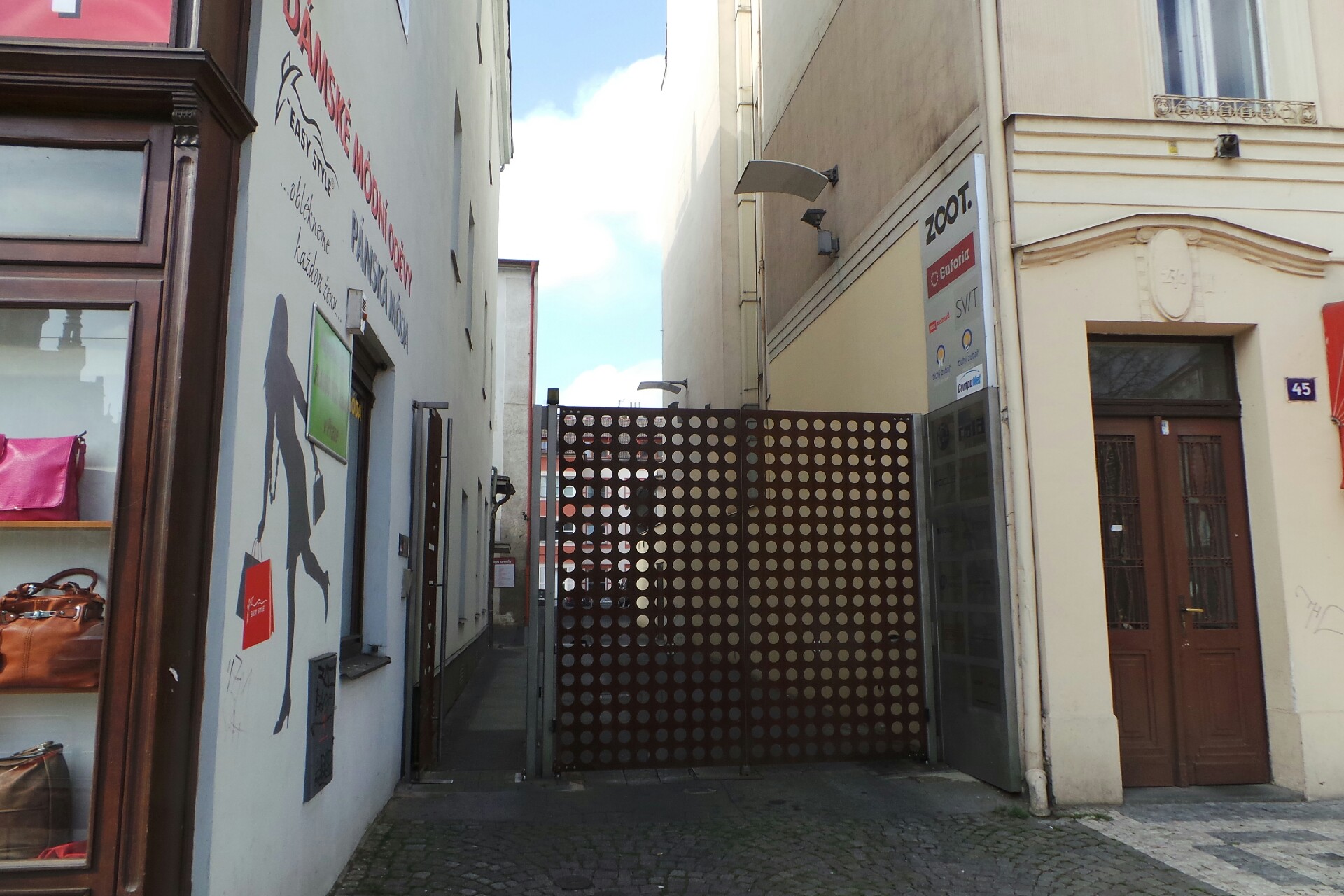 MUDr. František Hudec