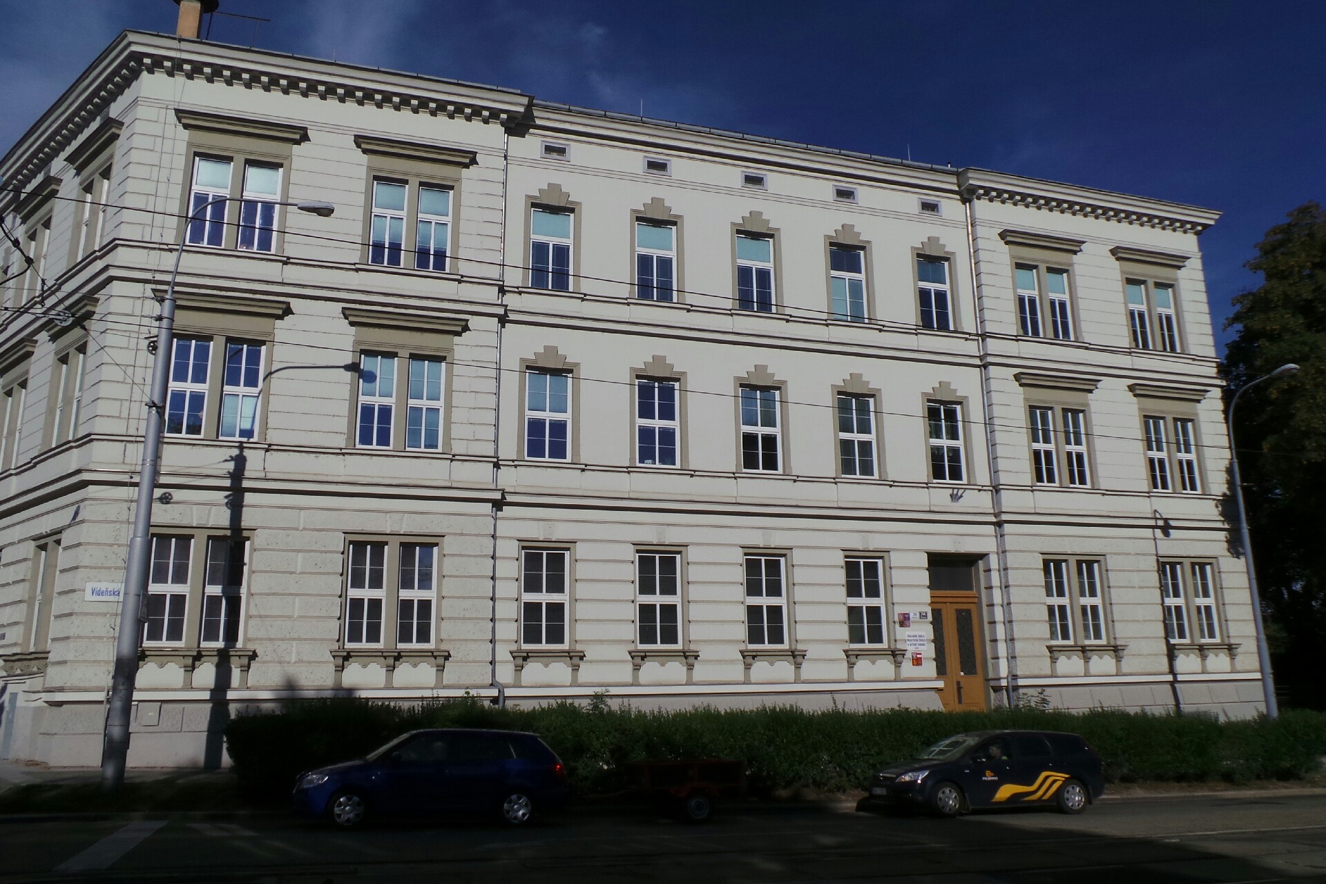 Základní škola a praktická škola Brno, Vídeňská