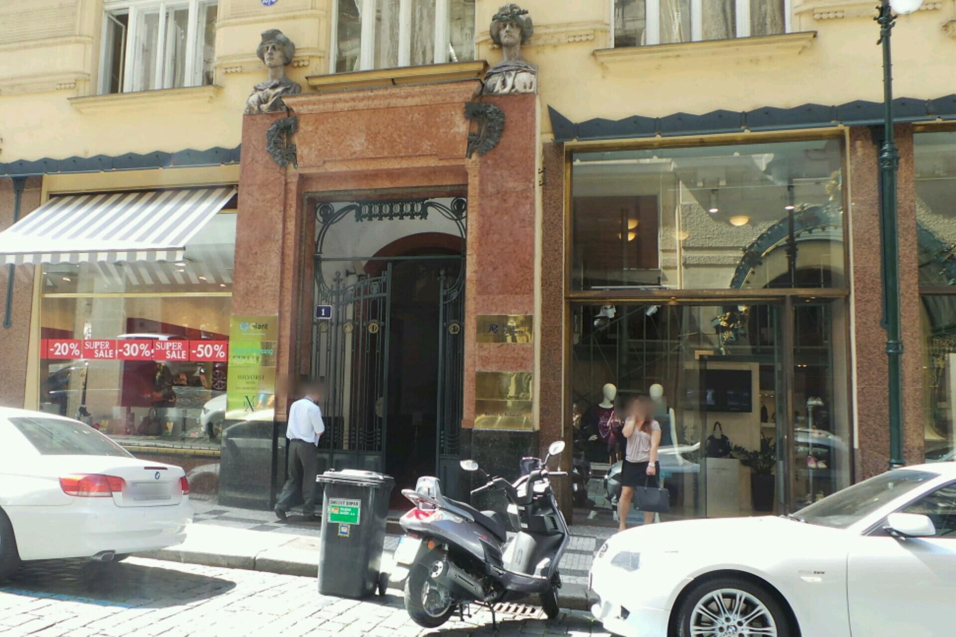 Hallada Bohdan - notář