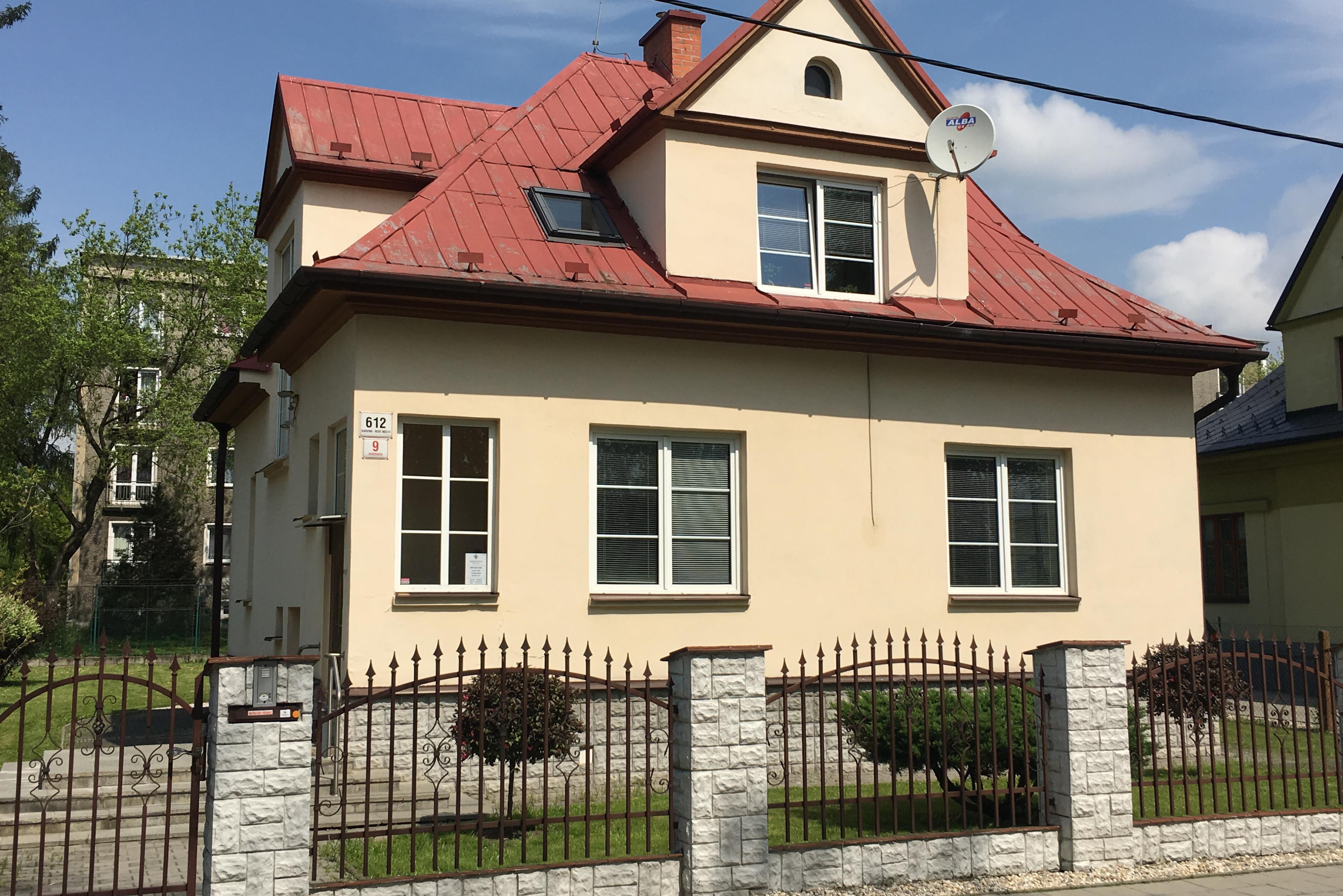 CURA MEDICA - Domácí péče foto 1