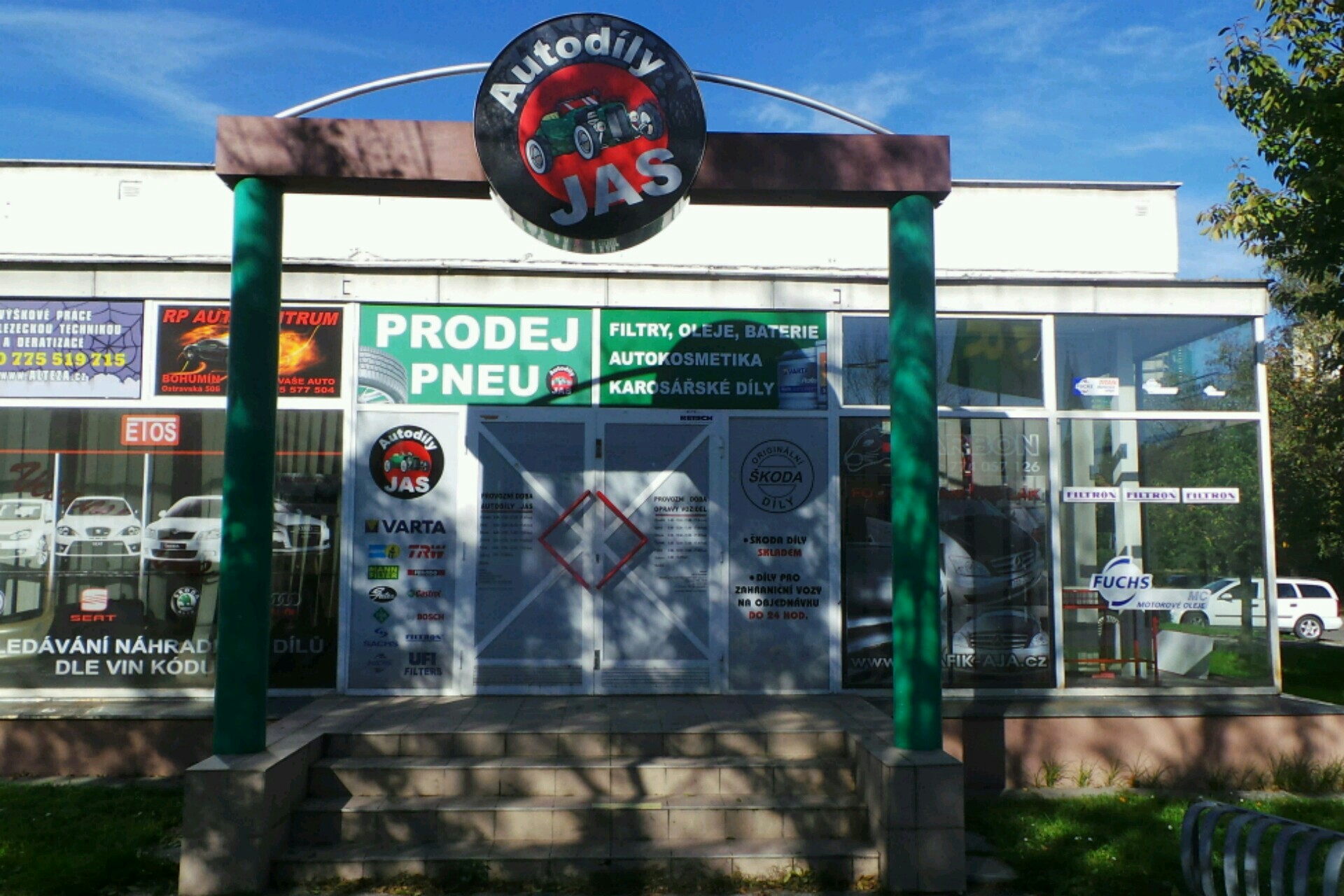 Autoopravna - Jakub Kostelňák