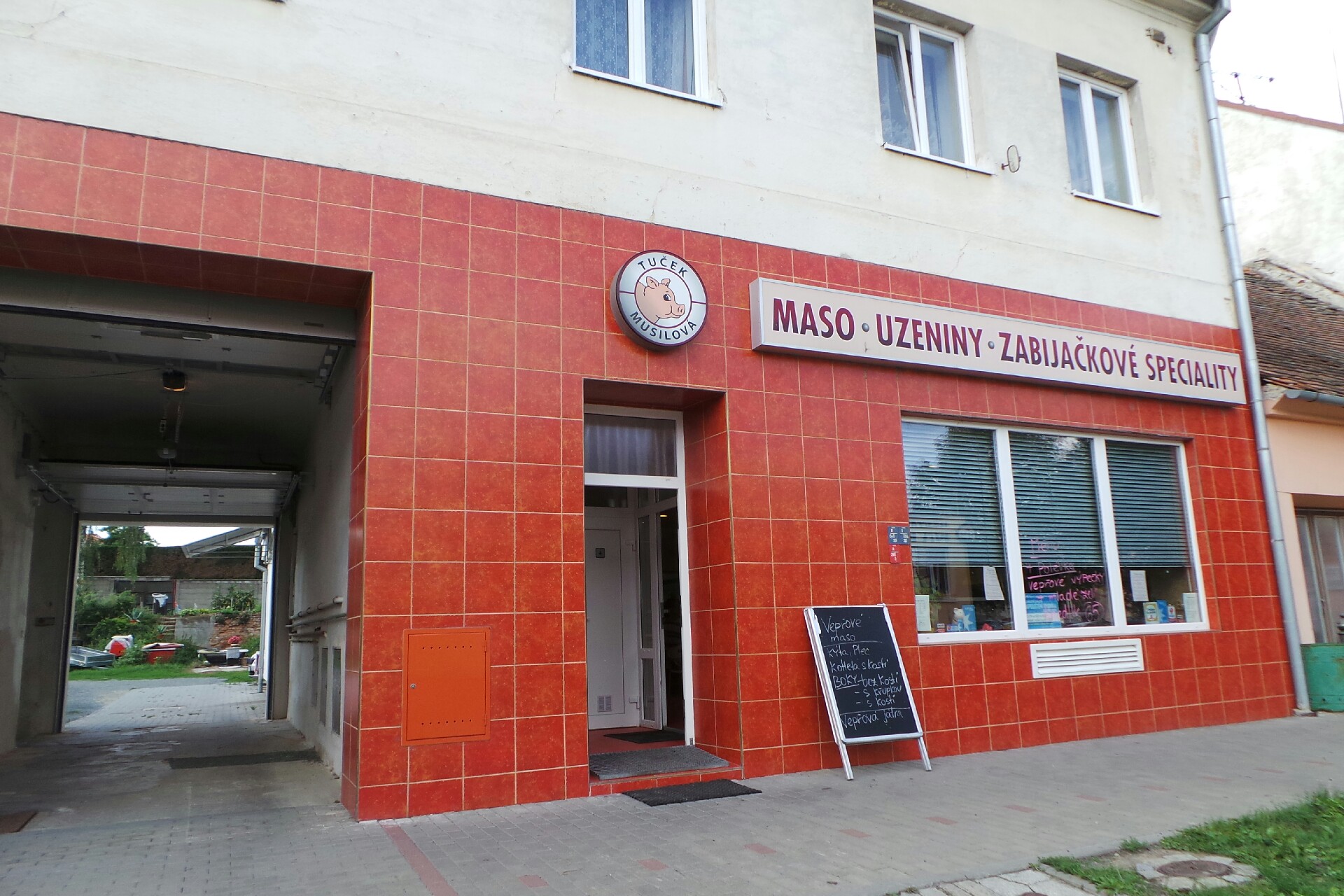 JÍDELNA U TUČKŮ foto 2