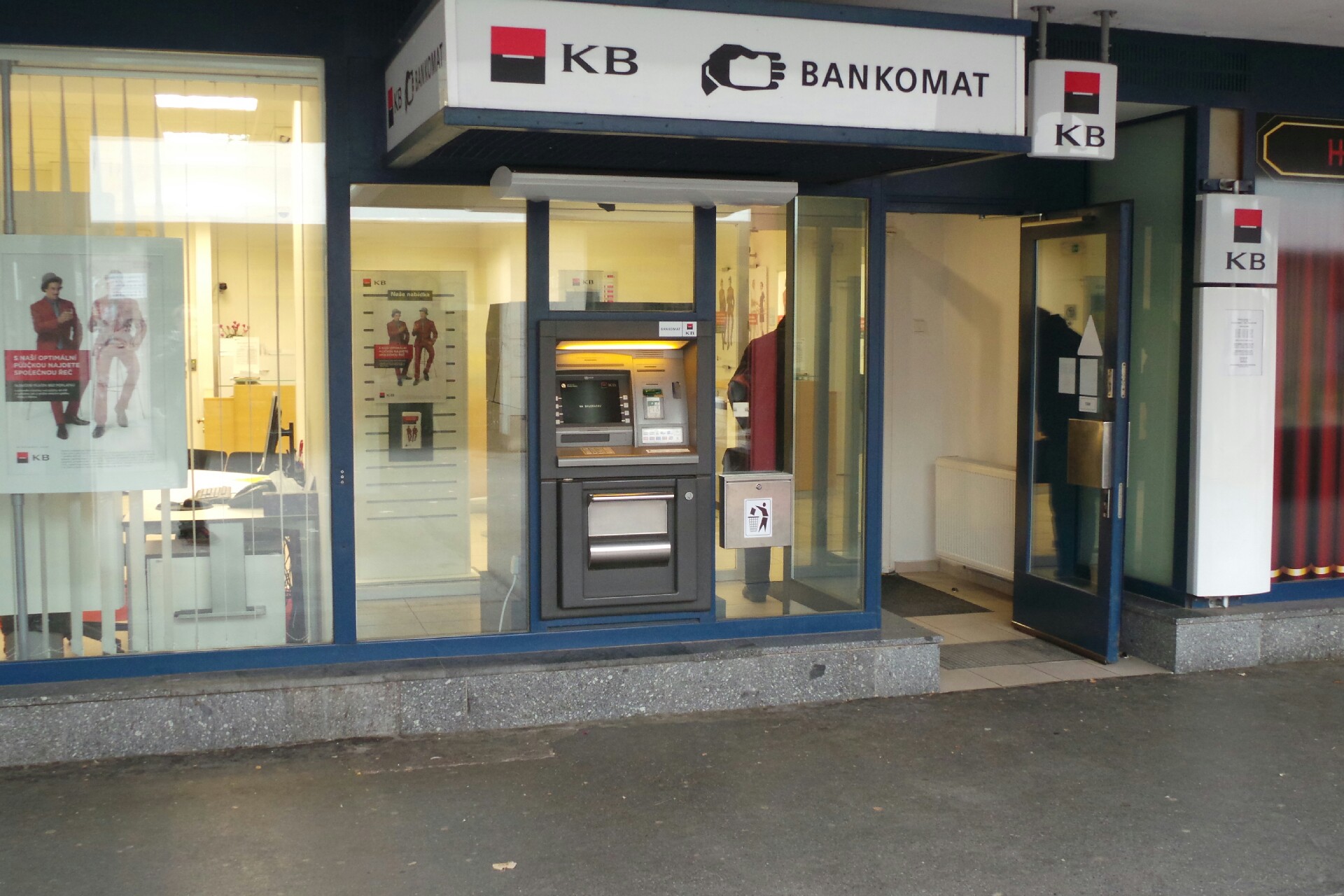 Bankomat Komerční banky