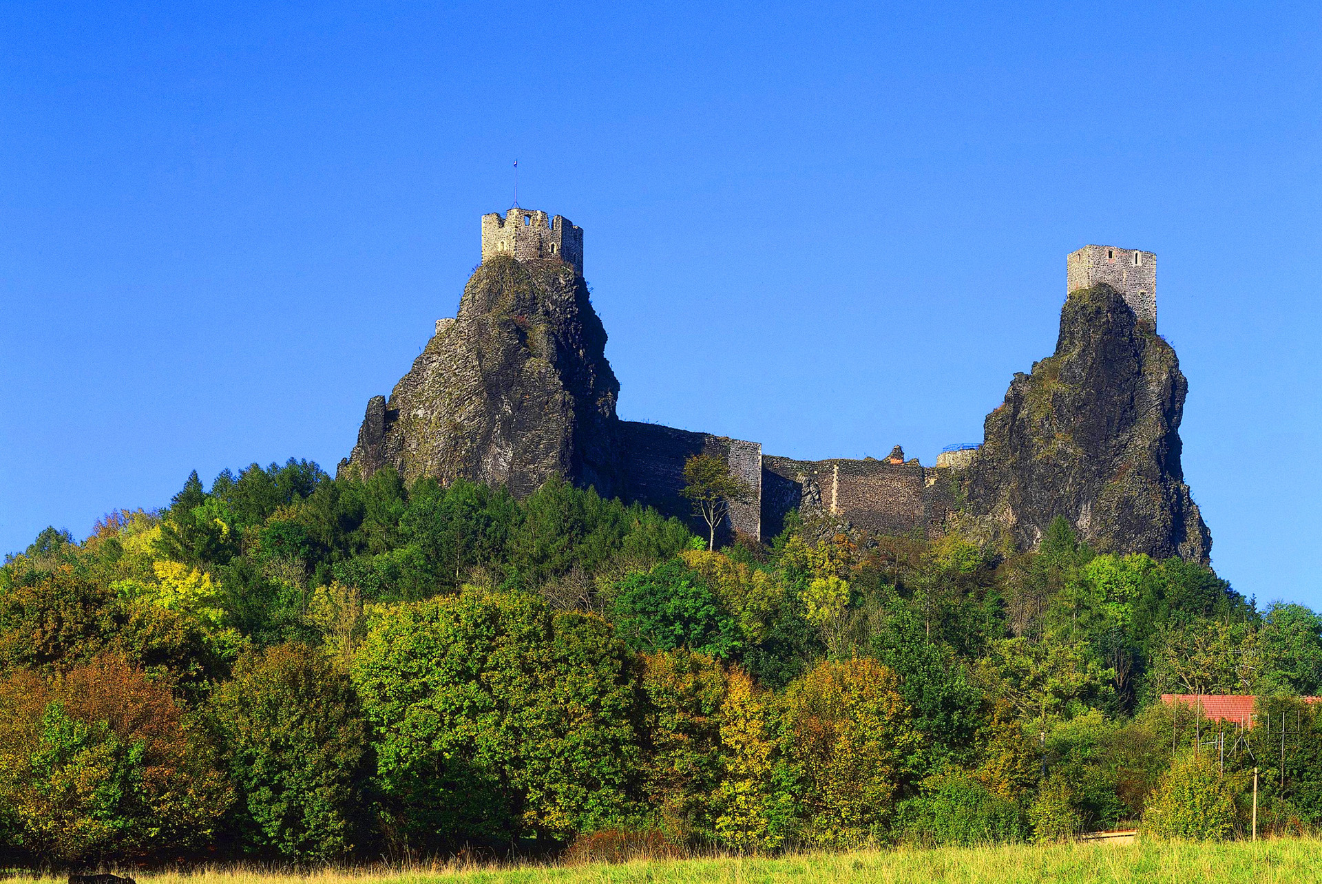 Státní hrad Trosky foto 2