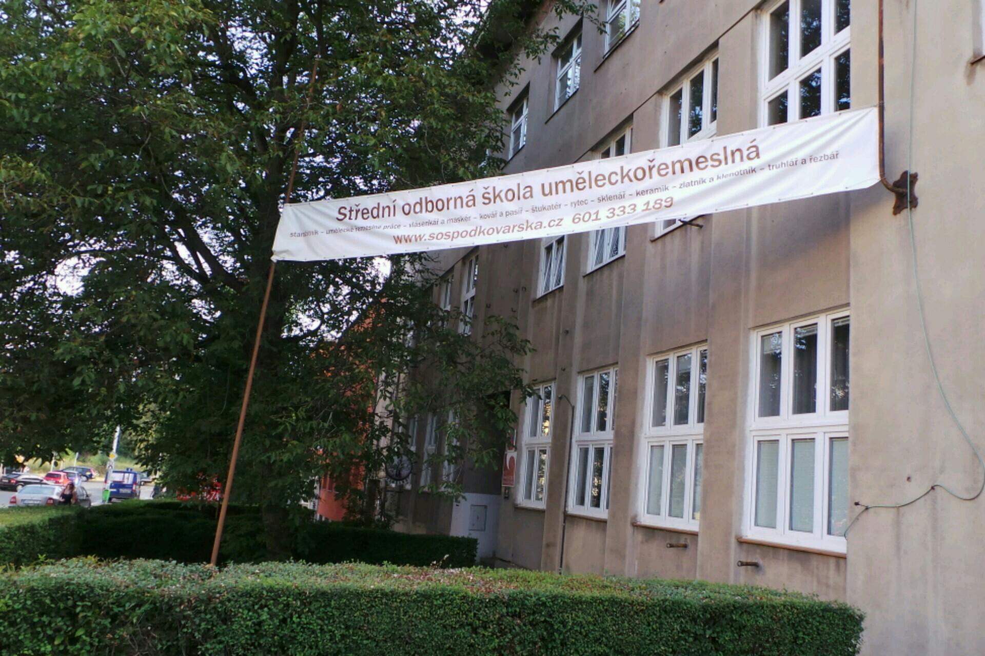 Střední odborná škola uměleckořemeslná, s.r.o. foto 2