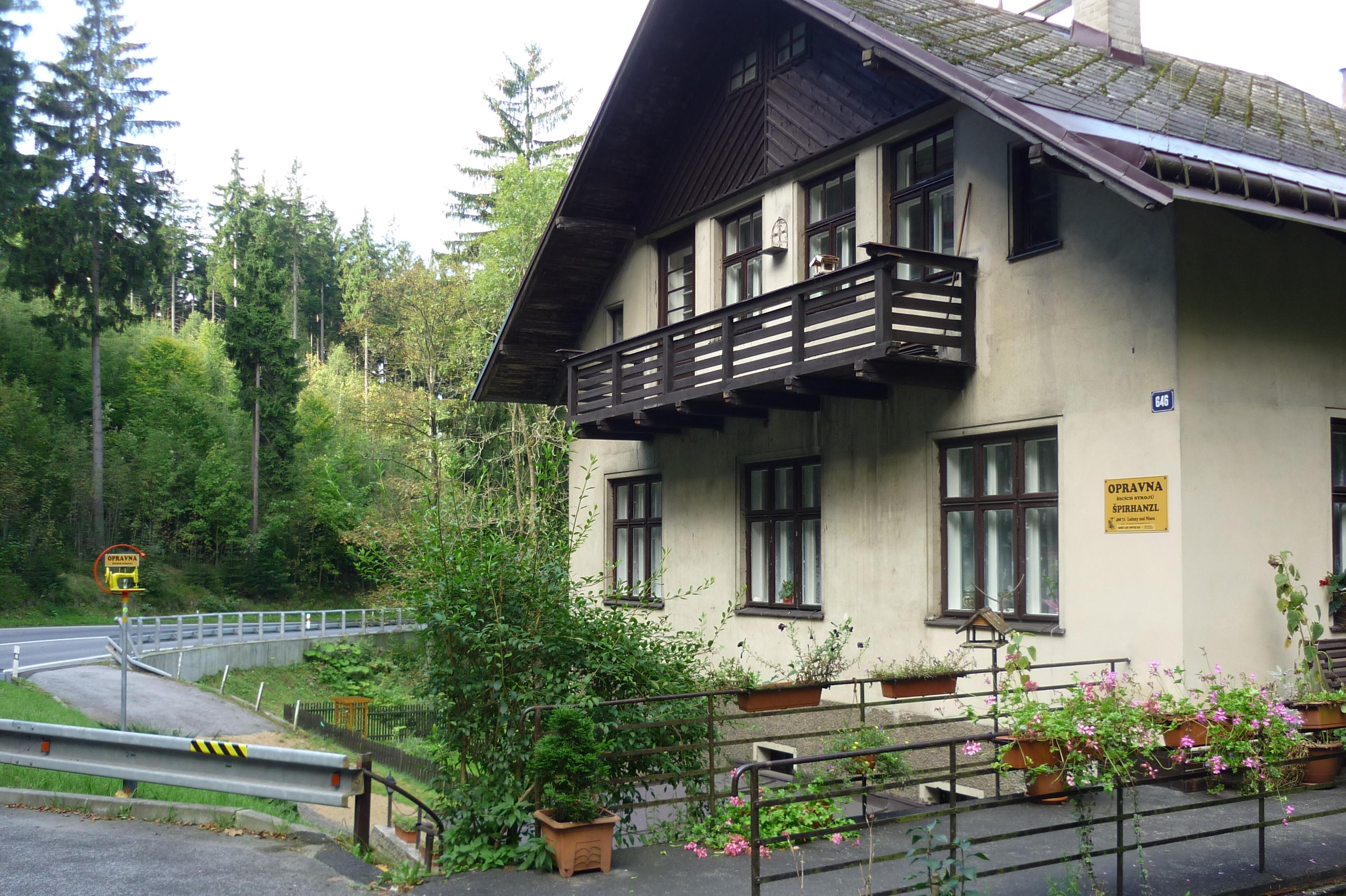 Opravna šicích strojů - Špirhanzl