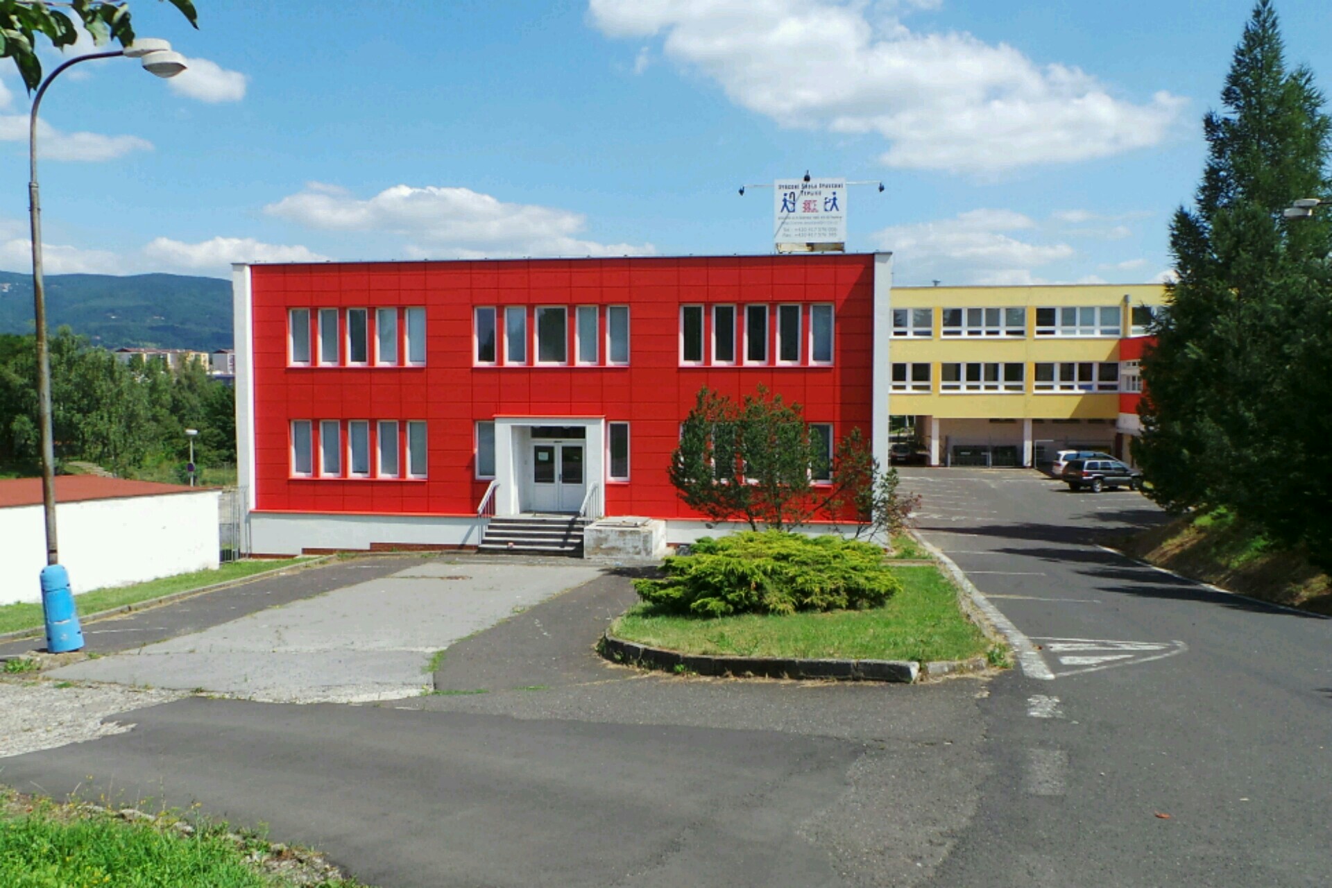 Střední škola stavební a strojní, Teplice - Školní jídelna