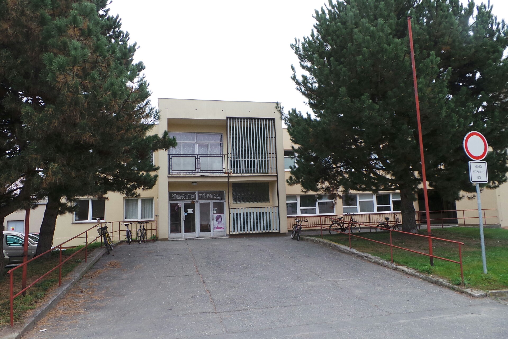 MUDr. Vladimír Žahour