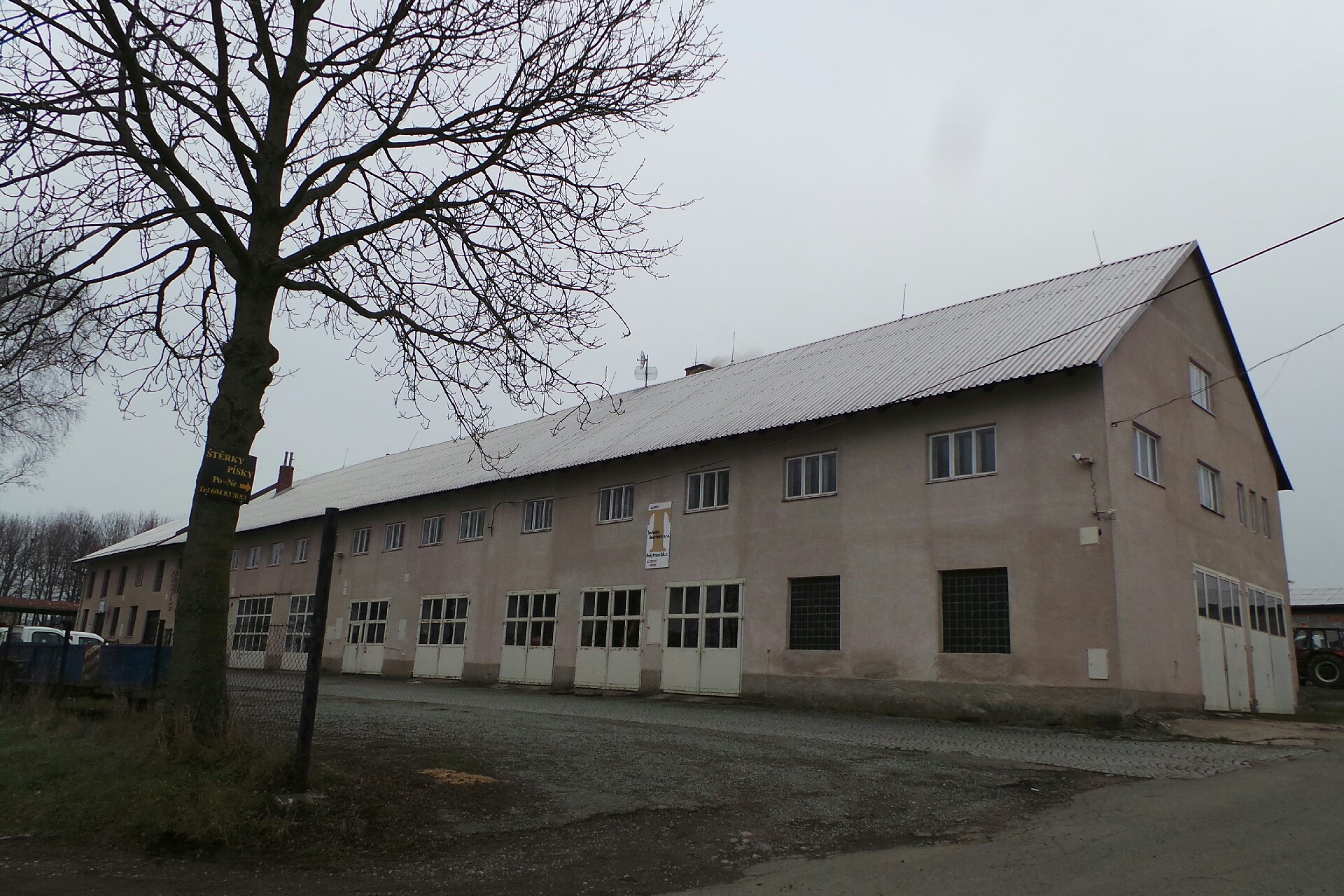 Opravy strojů - Technika Rokytnice s.r.o.