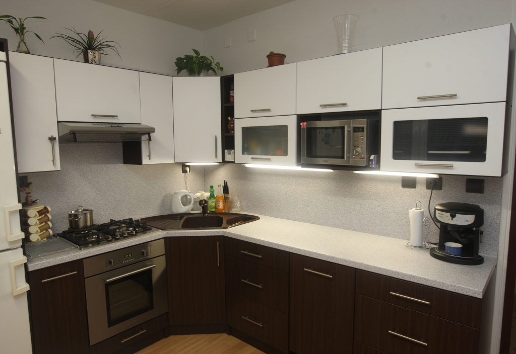 INDIANA - kuchyňské studio foto 3