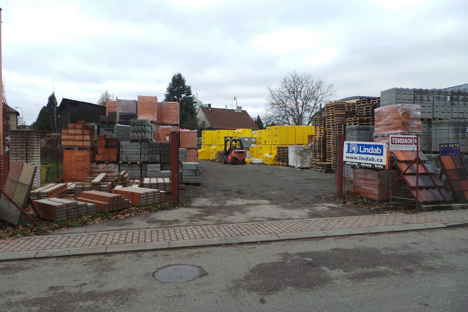 Vladimír Kiša - Stavebniny