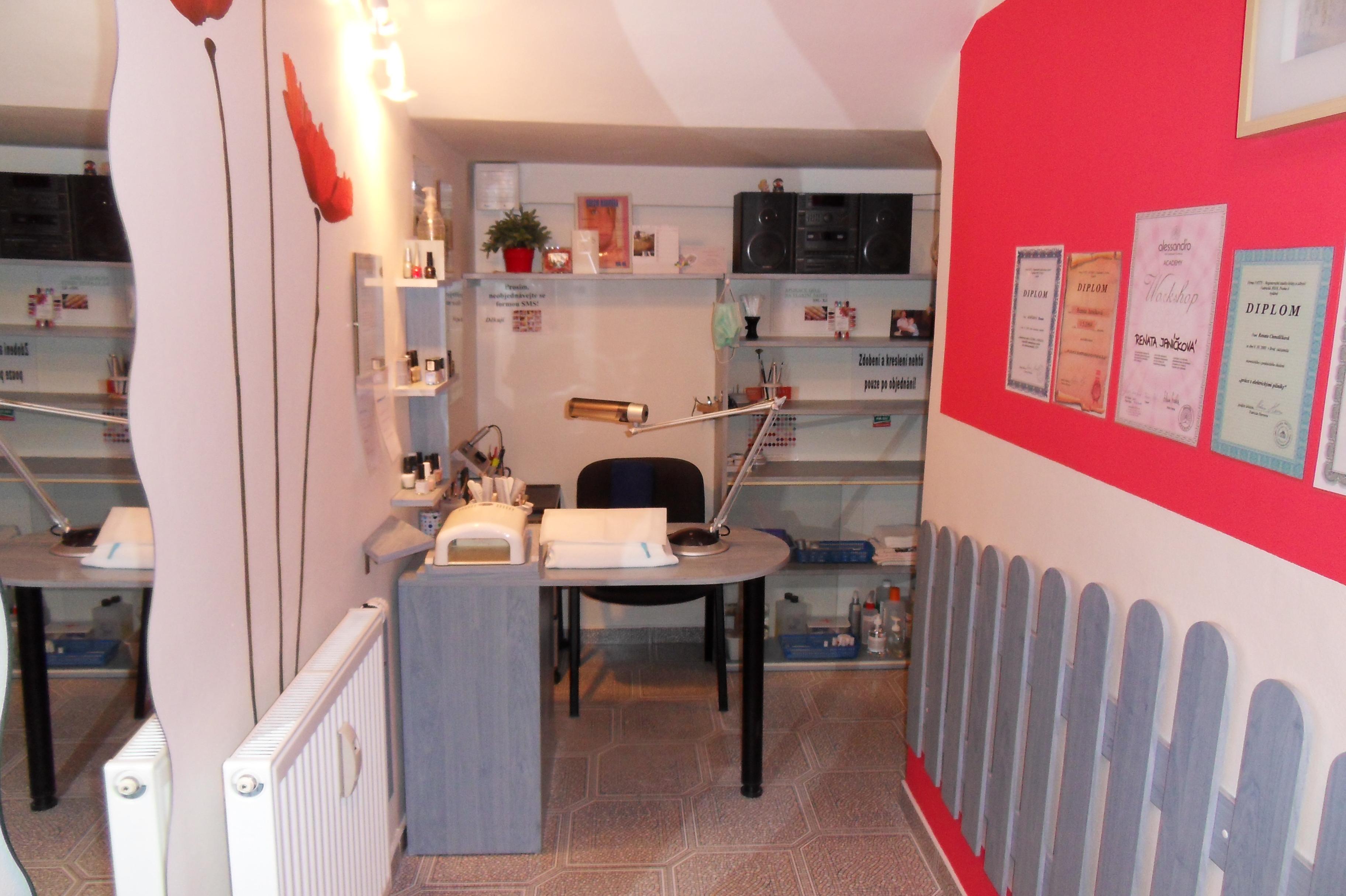 Nehtové studio Renata Janíčková