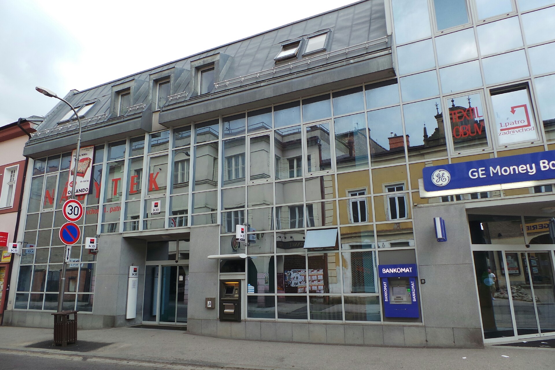 Komerční banka, a.s. foto 2