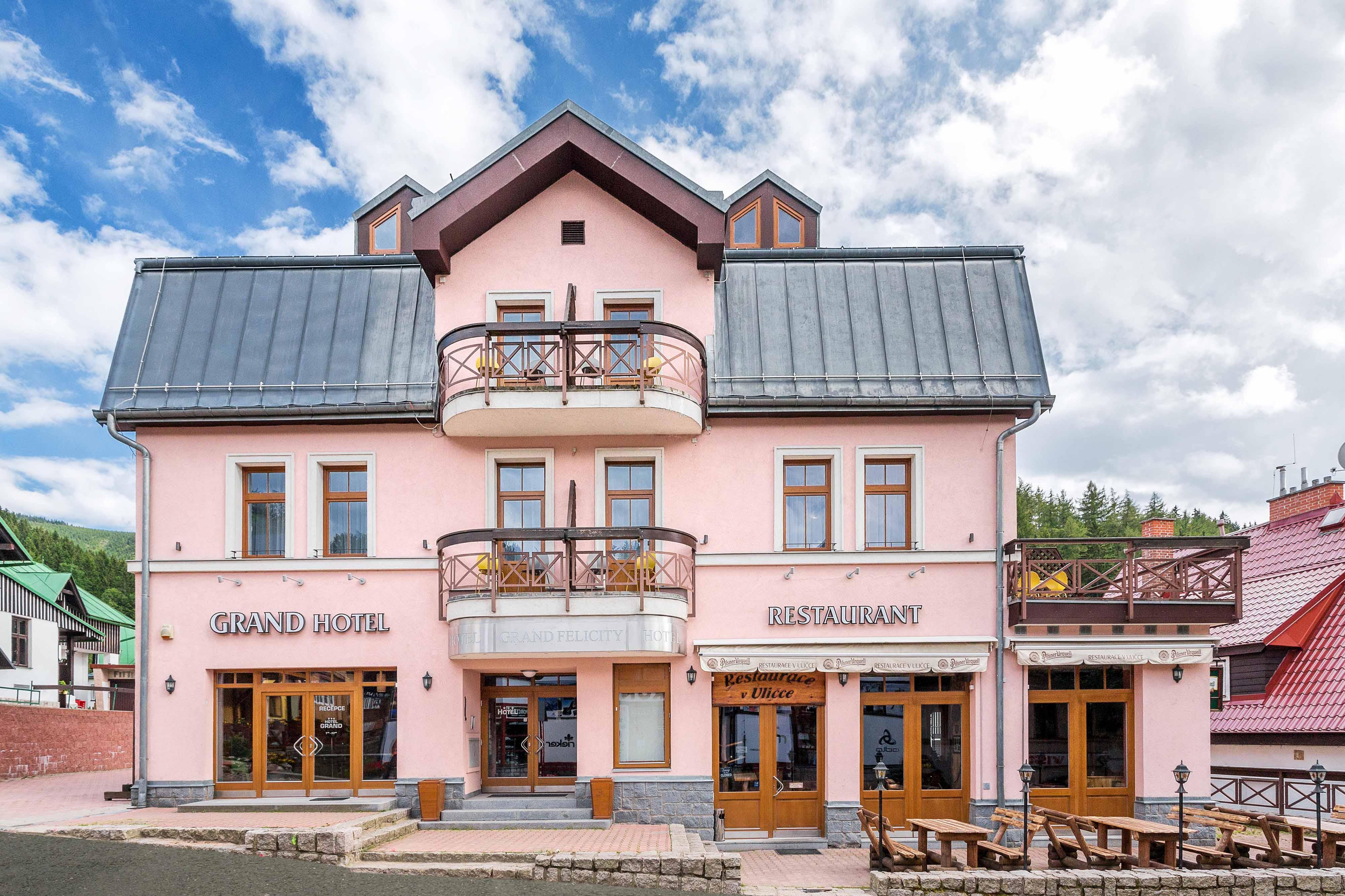 Restaurace V Uličce