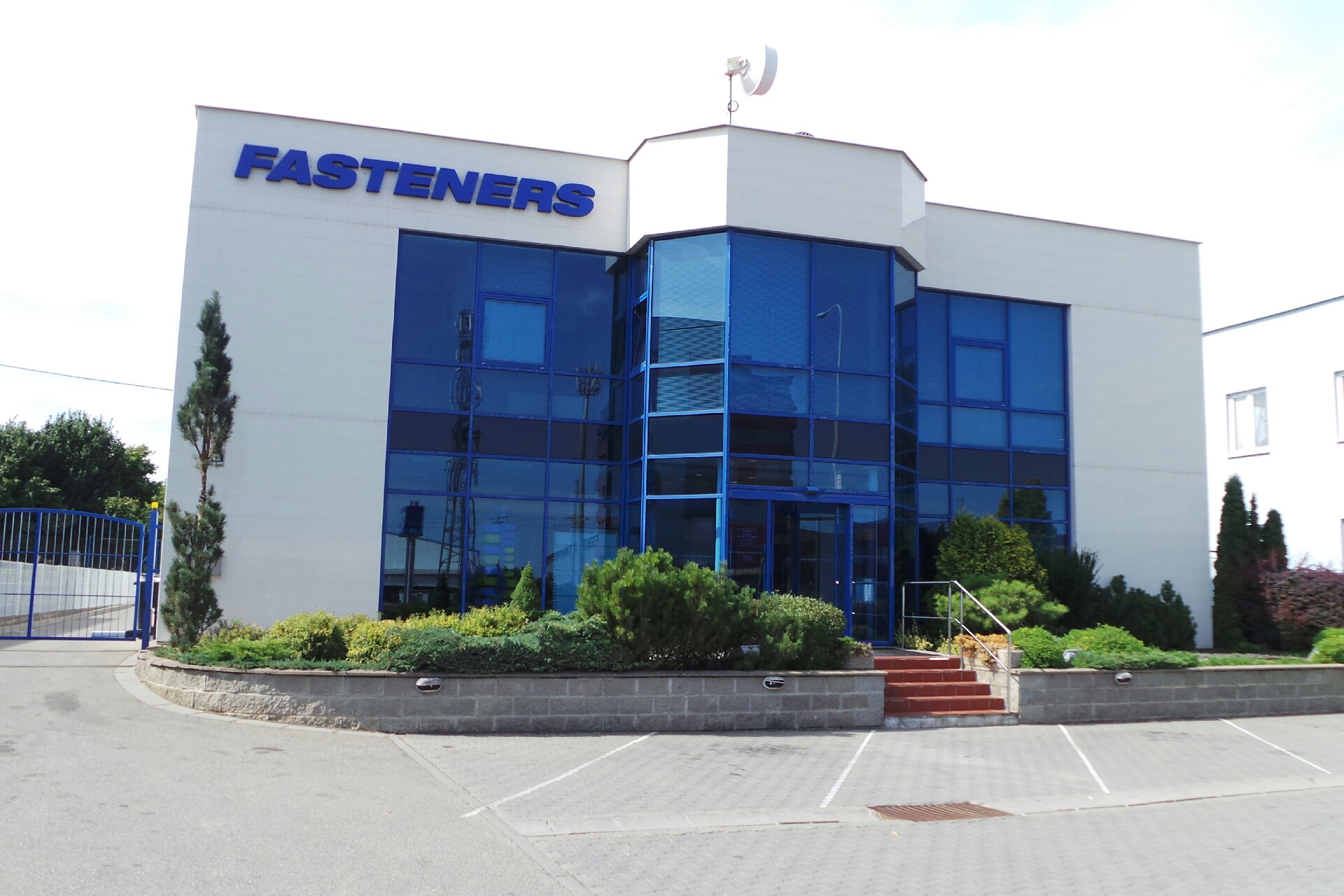 FASTENERS CZ - spojovací materiál