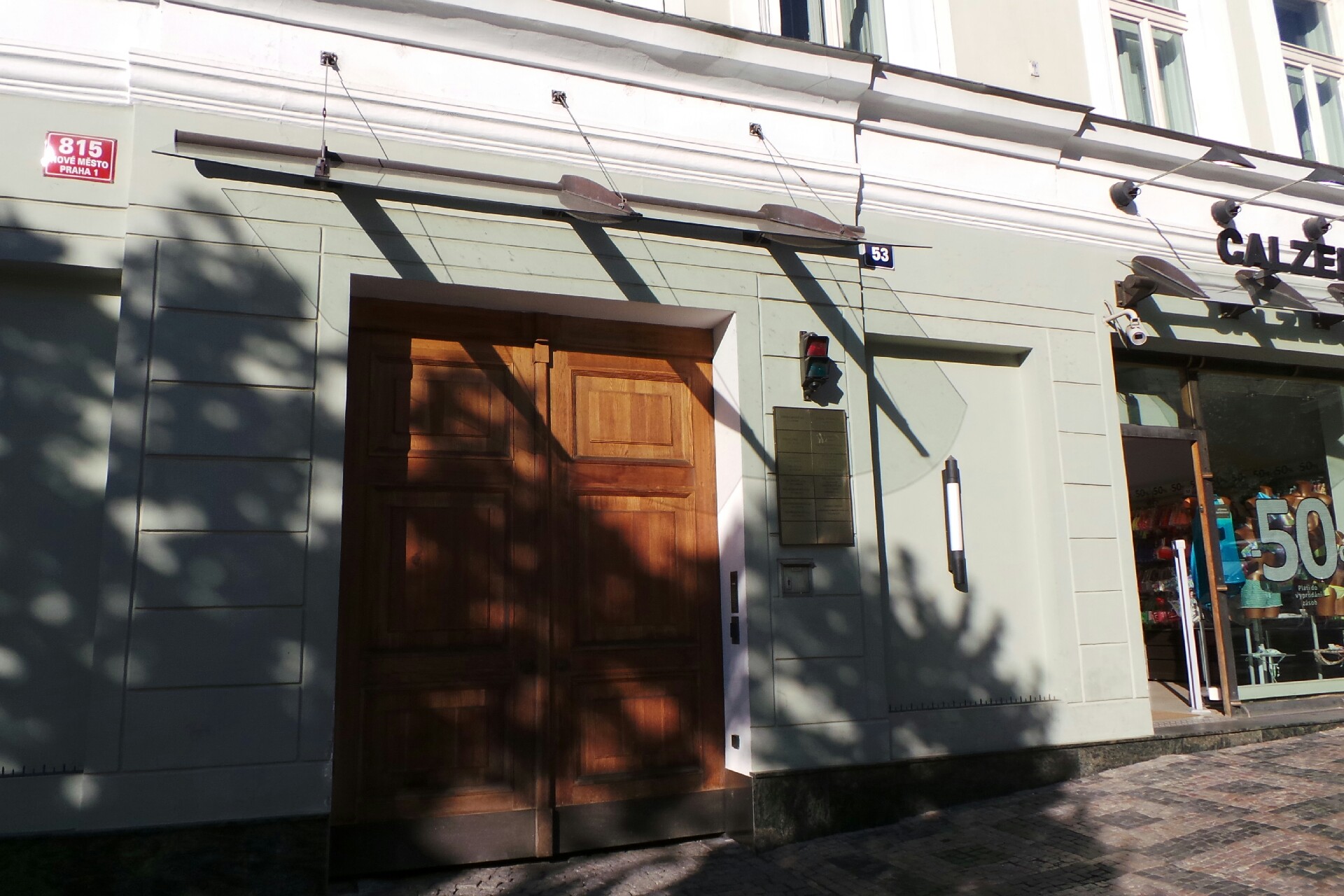 Global Wines & Spirits, s.r.o.