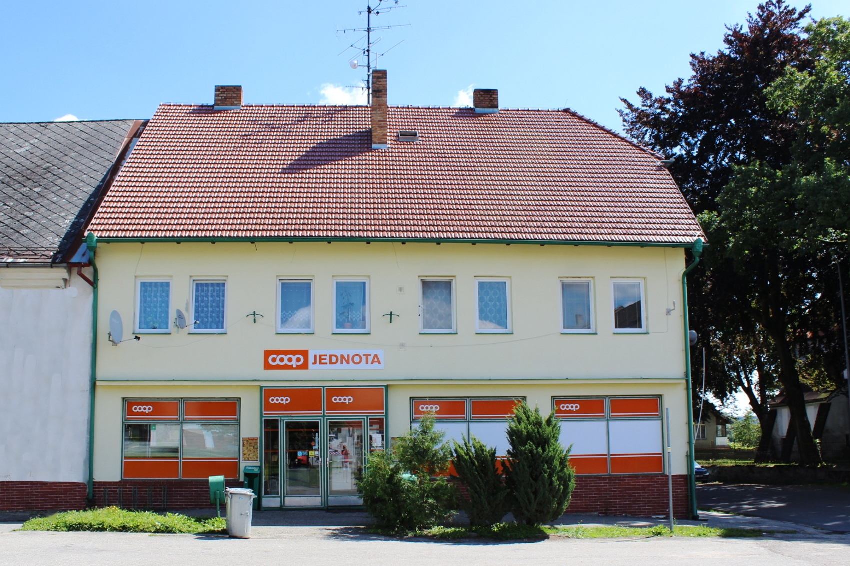 Potraviny COOP JEDNOTA