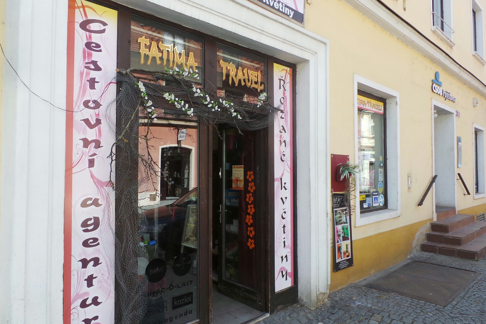 FATIMA TRAVEL & FLOWERS