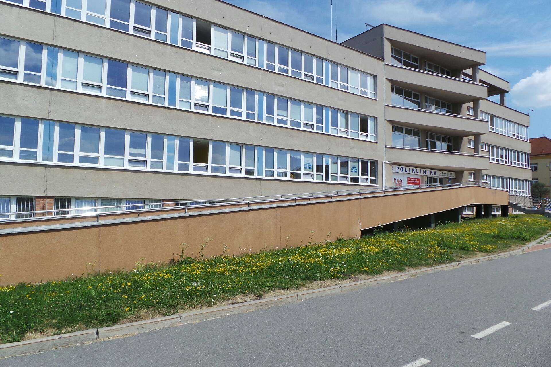 MUDr. Zdeněk Hajný foto 1