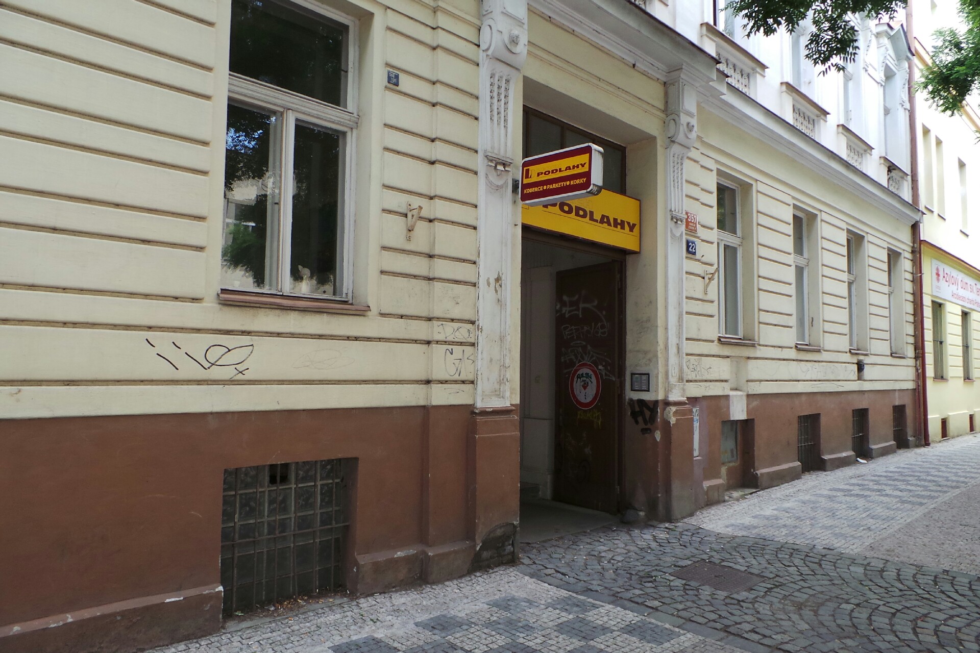 LERCH PODLAHY, s.r.o.