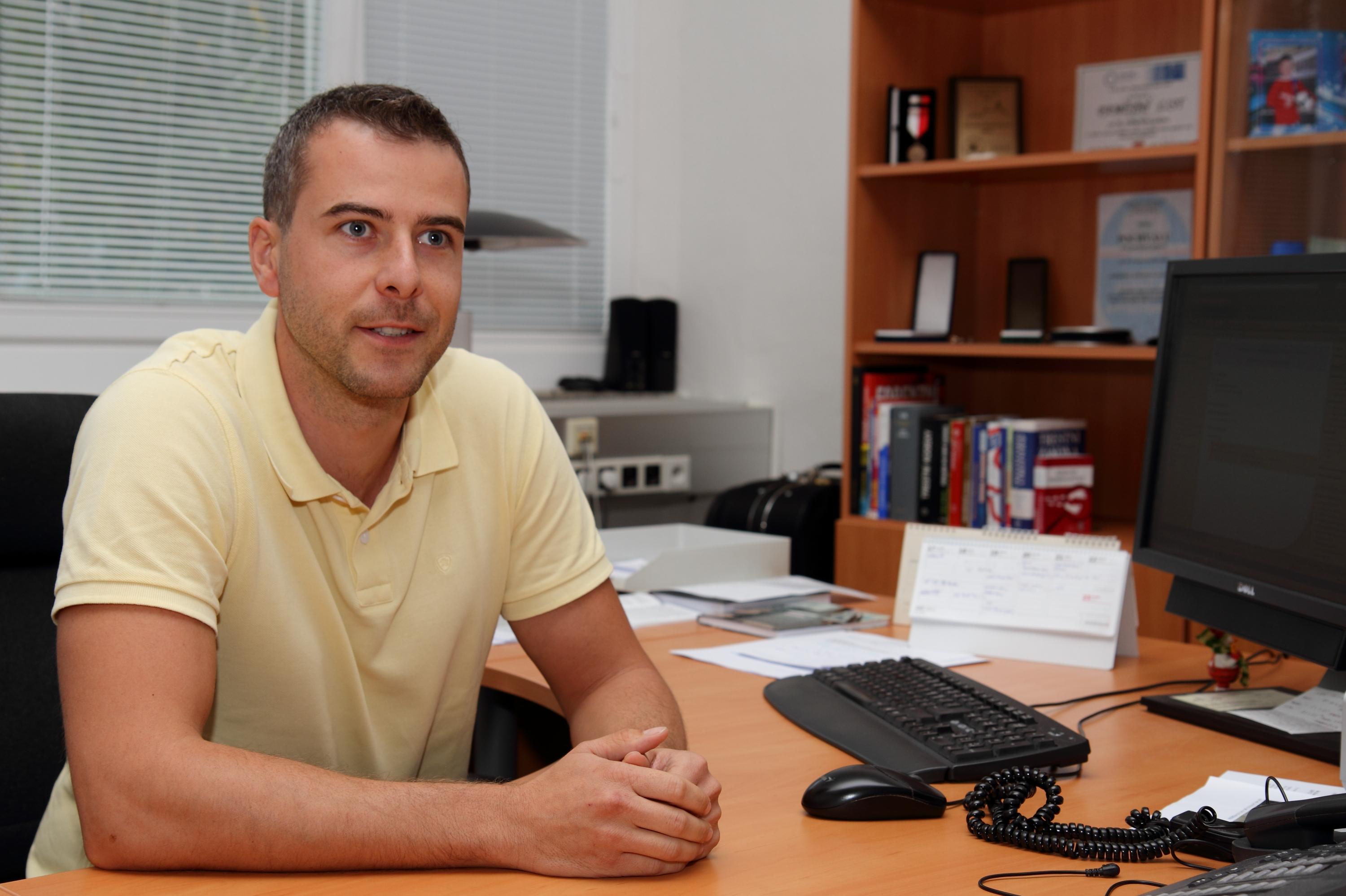 D A N K O &, spol. s r.o.