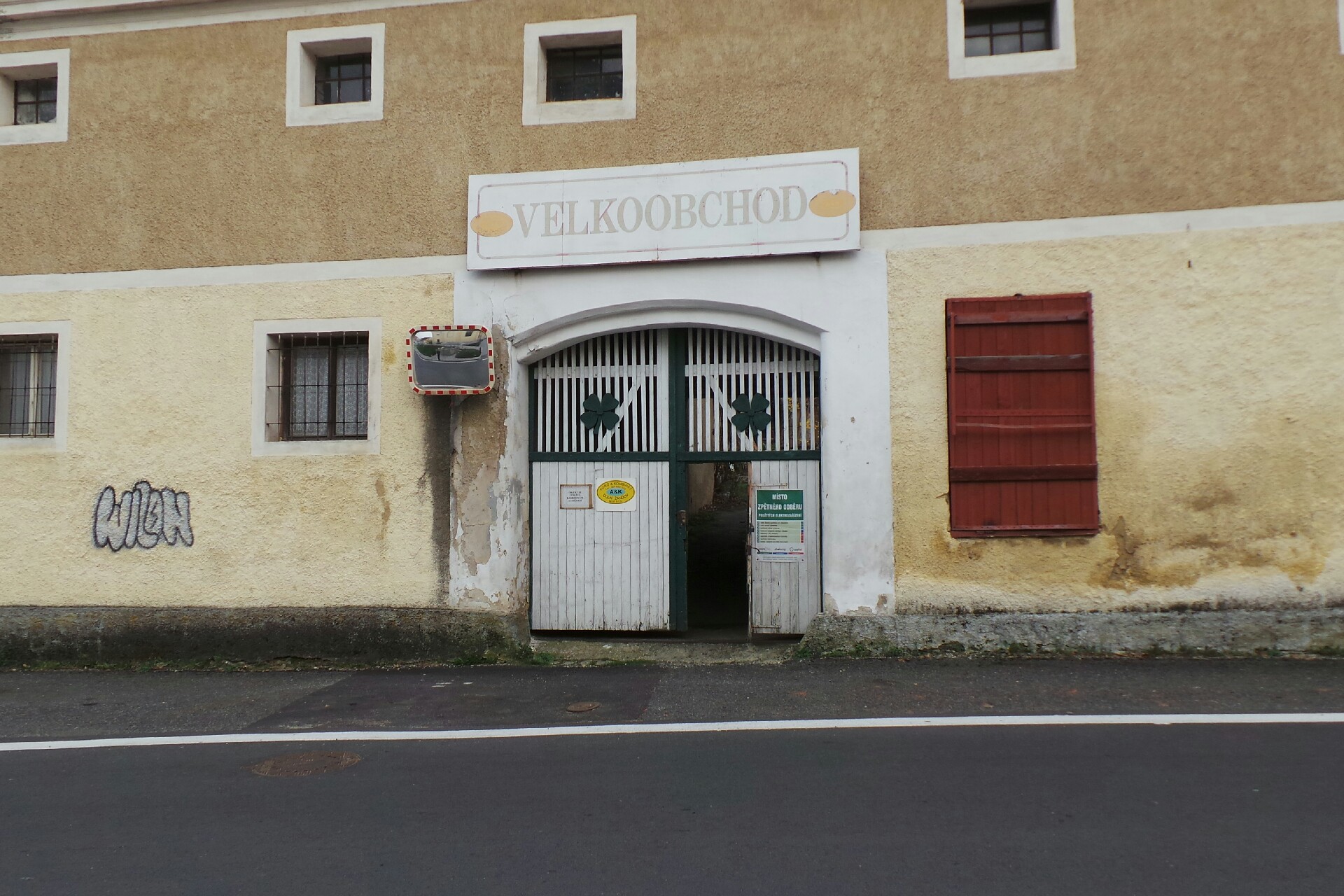 EFB-EKOFARMA BRTNÁ, s.r.o.