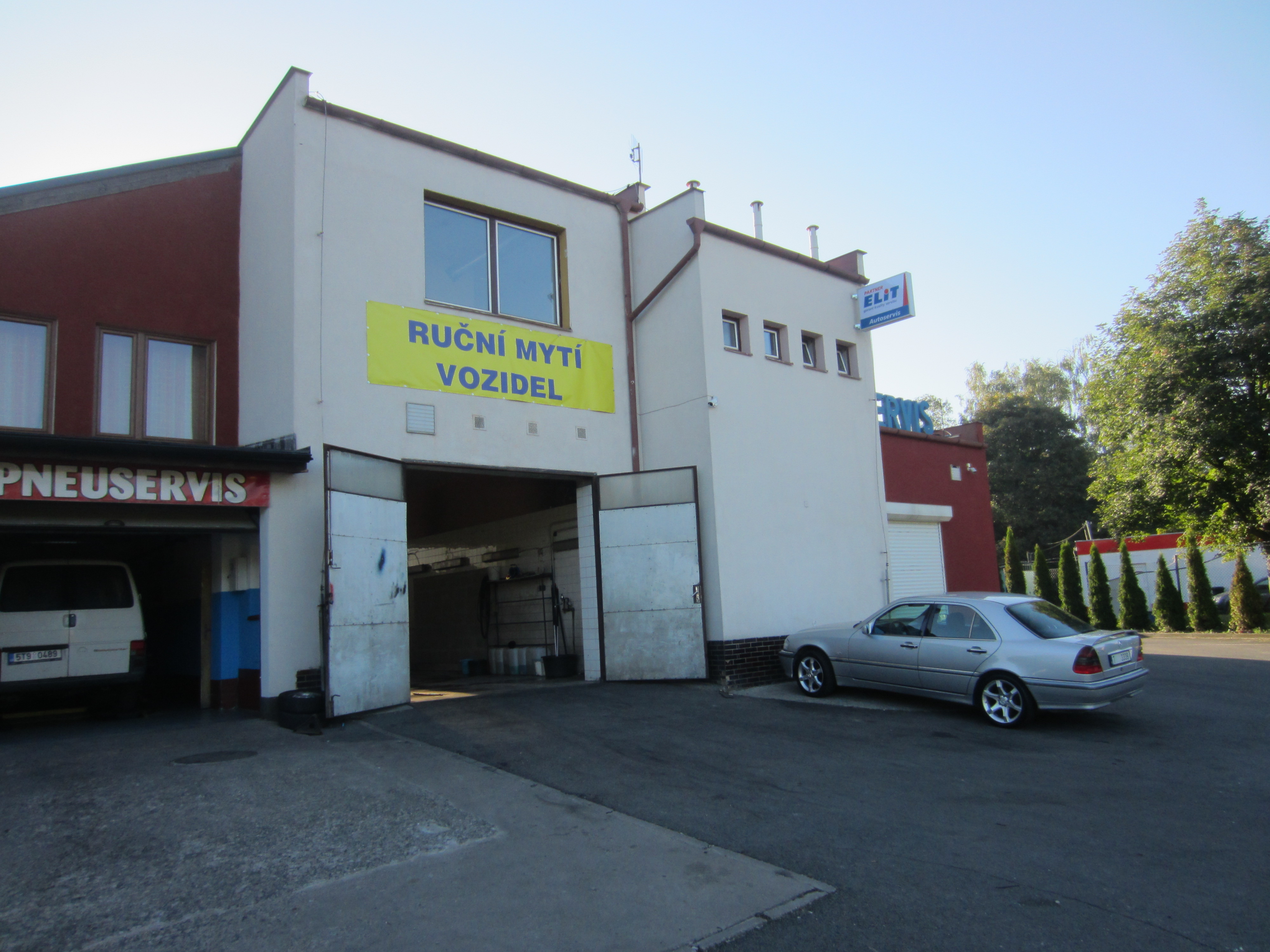 Čištění vozidel Pneuservis Ostrava s.r.o. foto 5