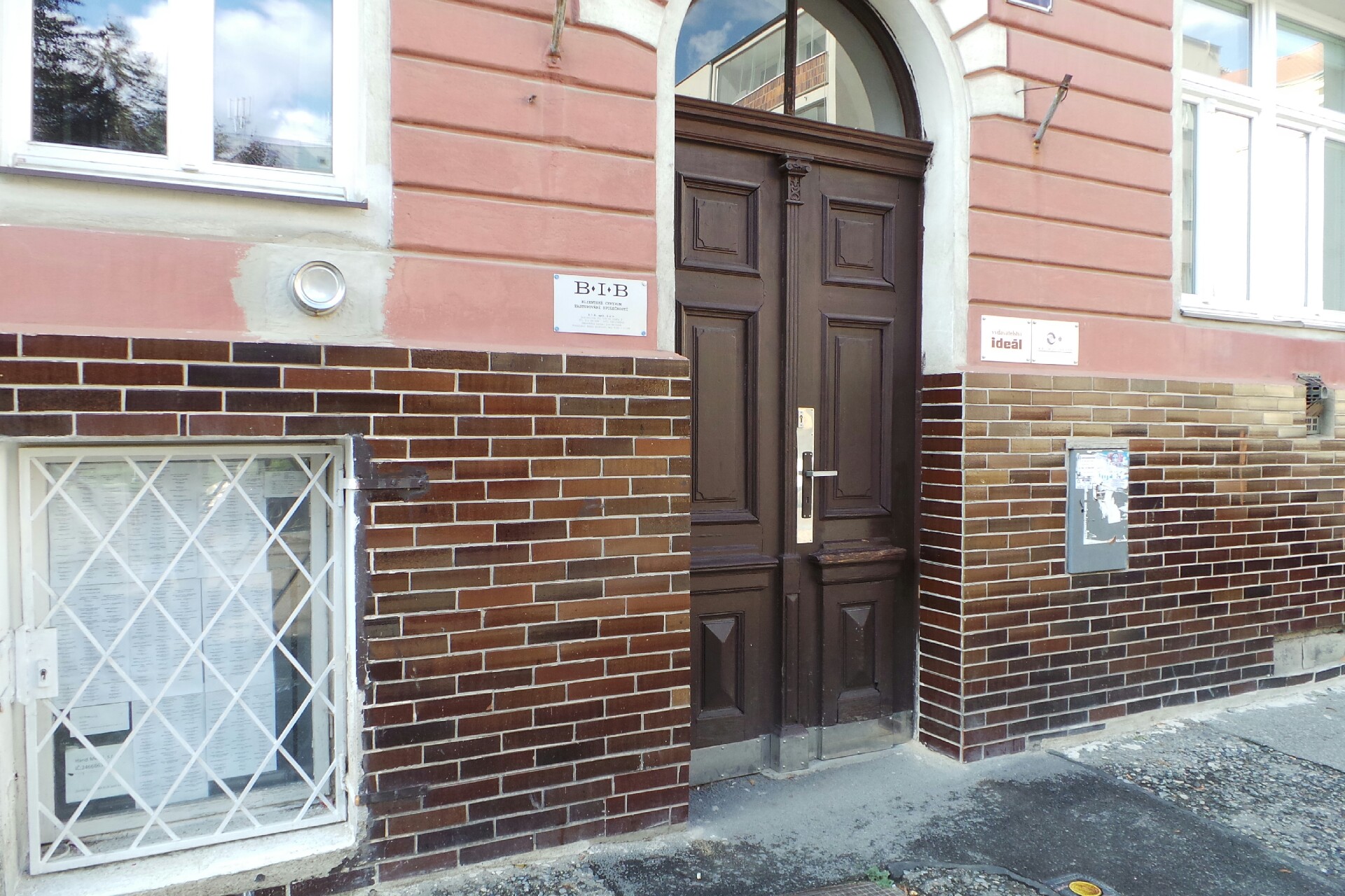 CATANIA GROUP, s.r.o.