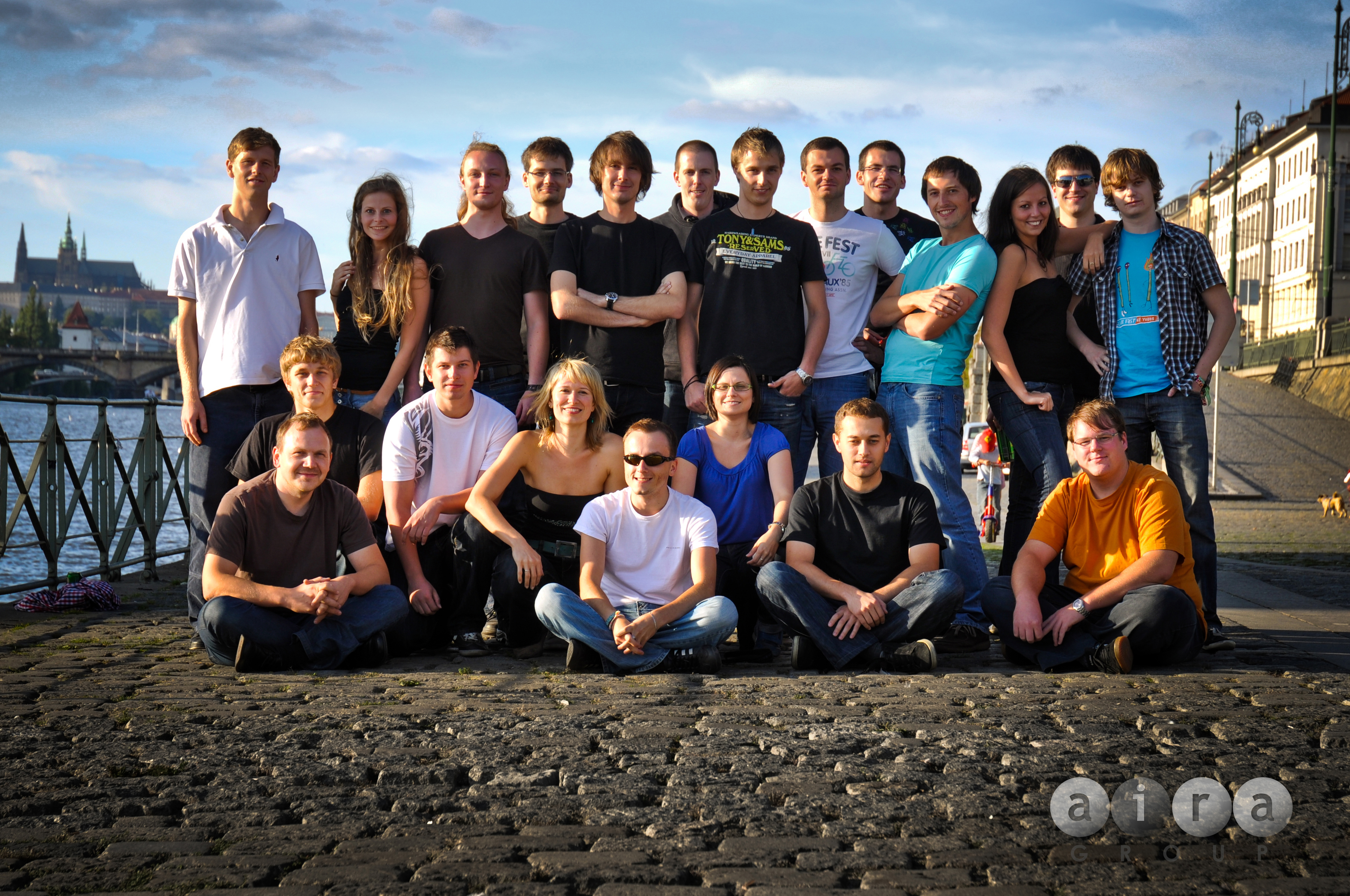 Aira GROUP foto 3