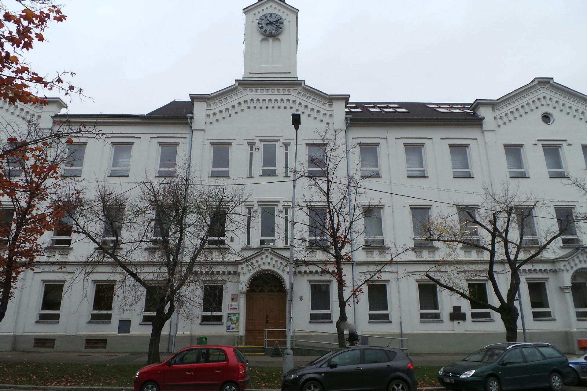 Obchodní akademie Kolín, Kutnohorská foto 2