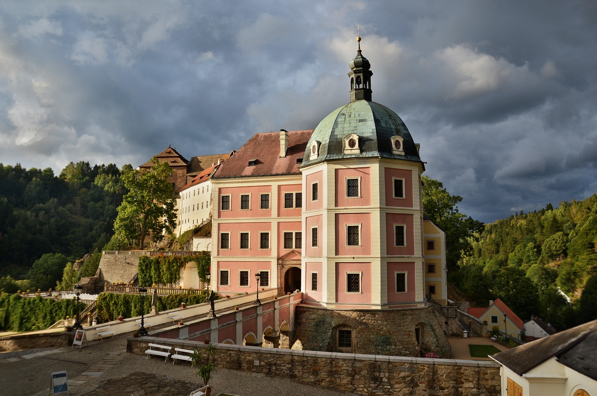 Hrad a zámek Bečov nad teplou foto 3
