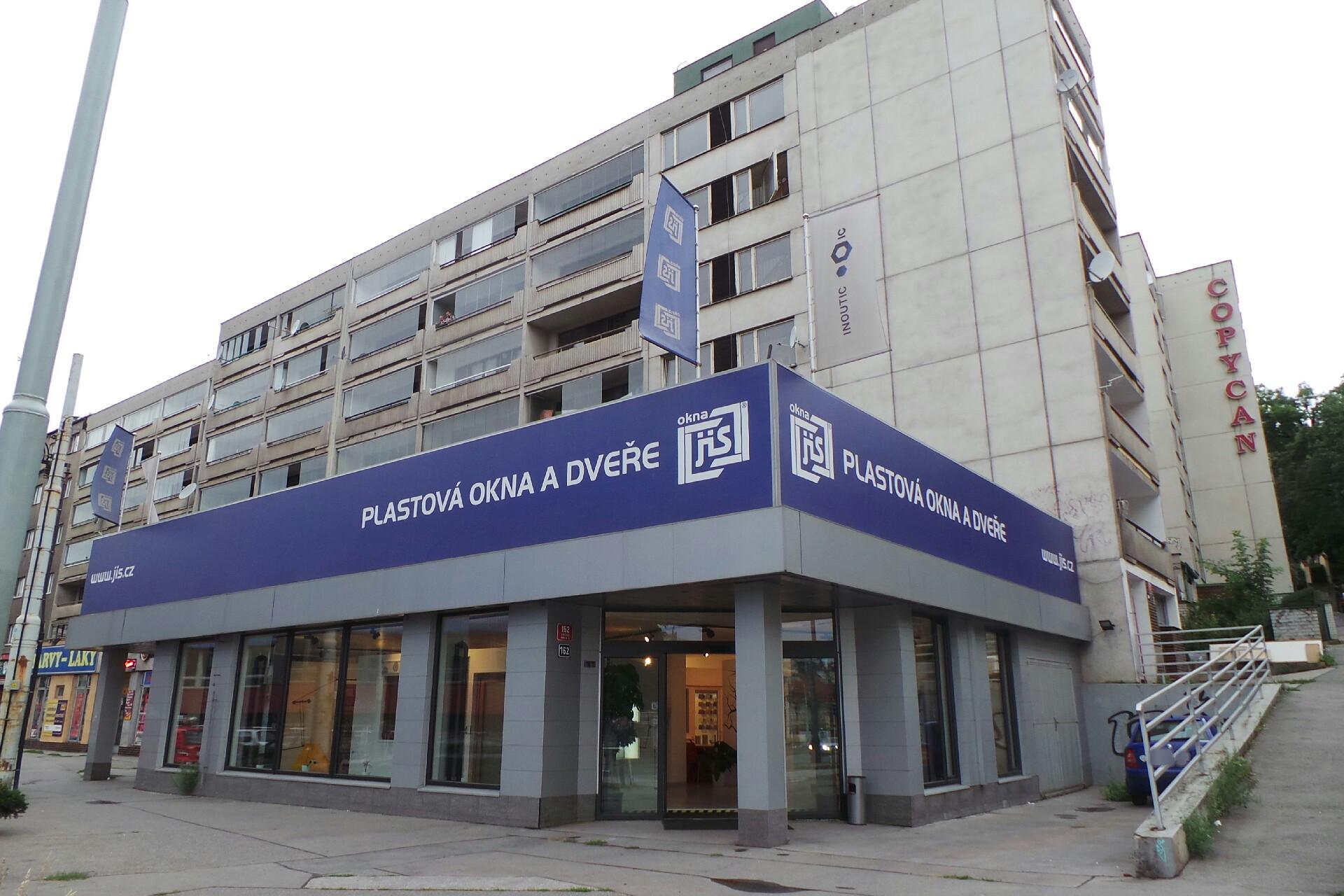 JIS okna a dveře foto 3