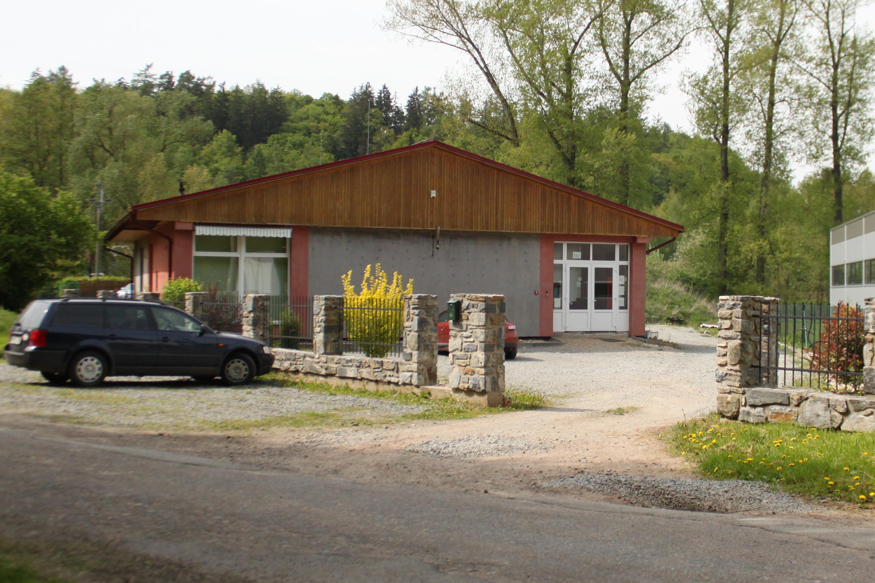 RENO DESIGN  - Restaurování a čalounění