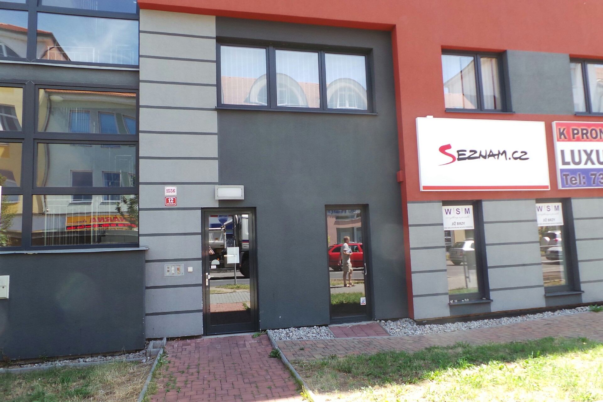 APOLLO LEASING, spol. s r.o.