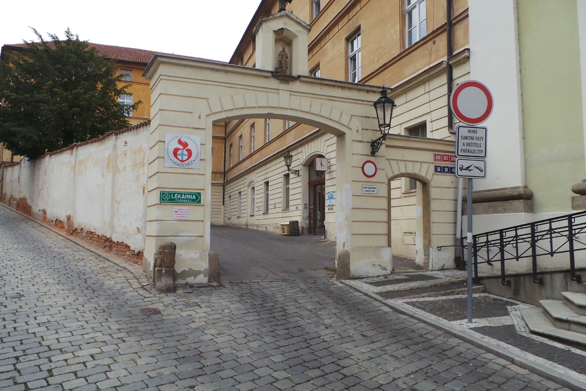 Oddělení klinické biochemie - Nemocnice Milosrdných sester sv. Karla Boromejského v Praze