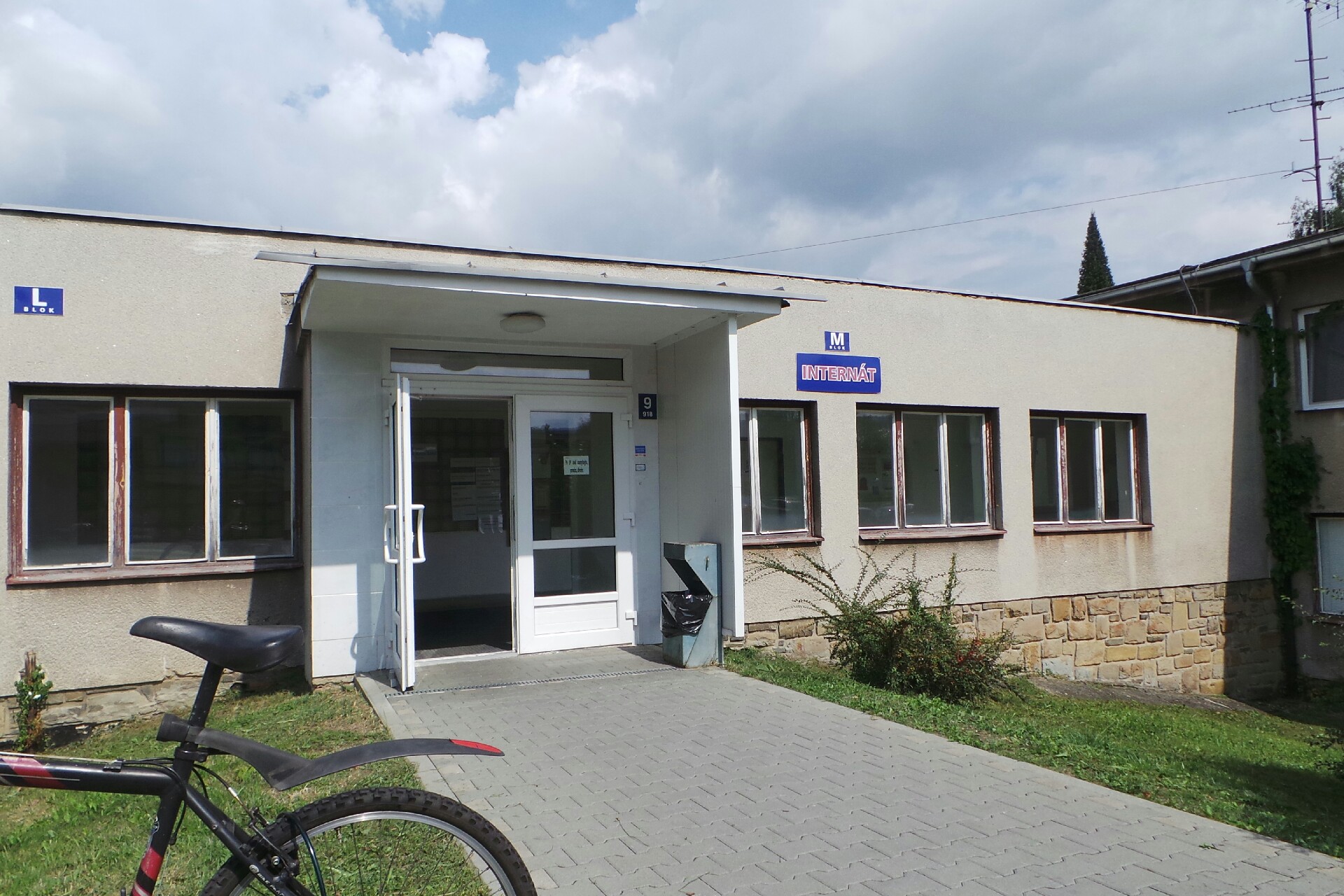 Mgr. Žaneta Wirthová