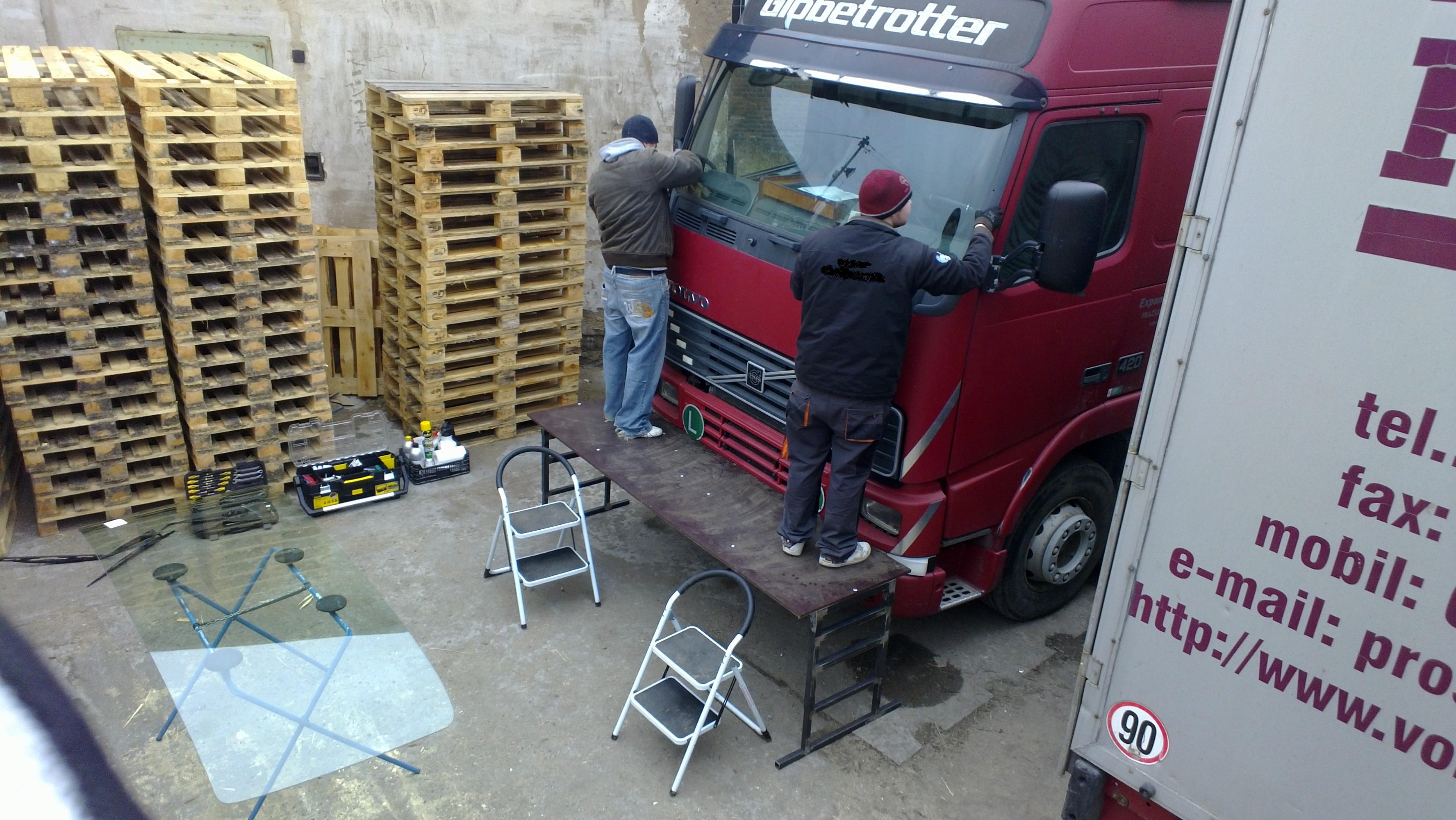 Autosklo Autofolie luma foto 2