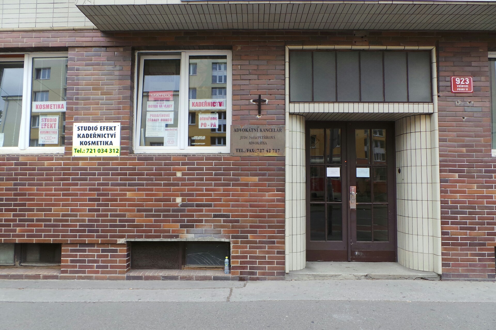 Veronika Neradová - Studio Efekt