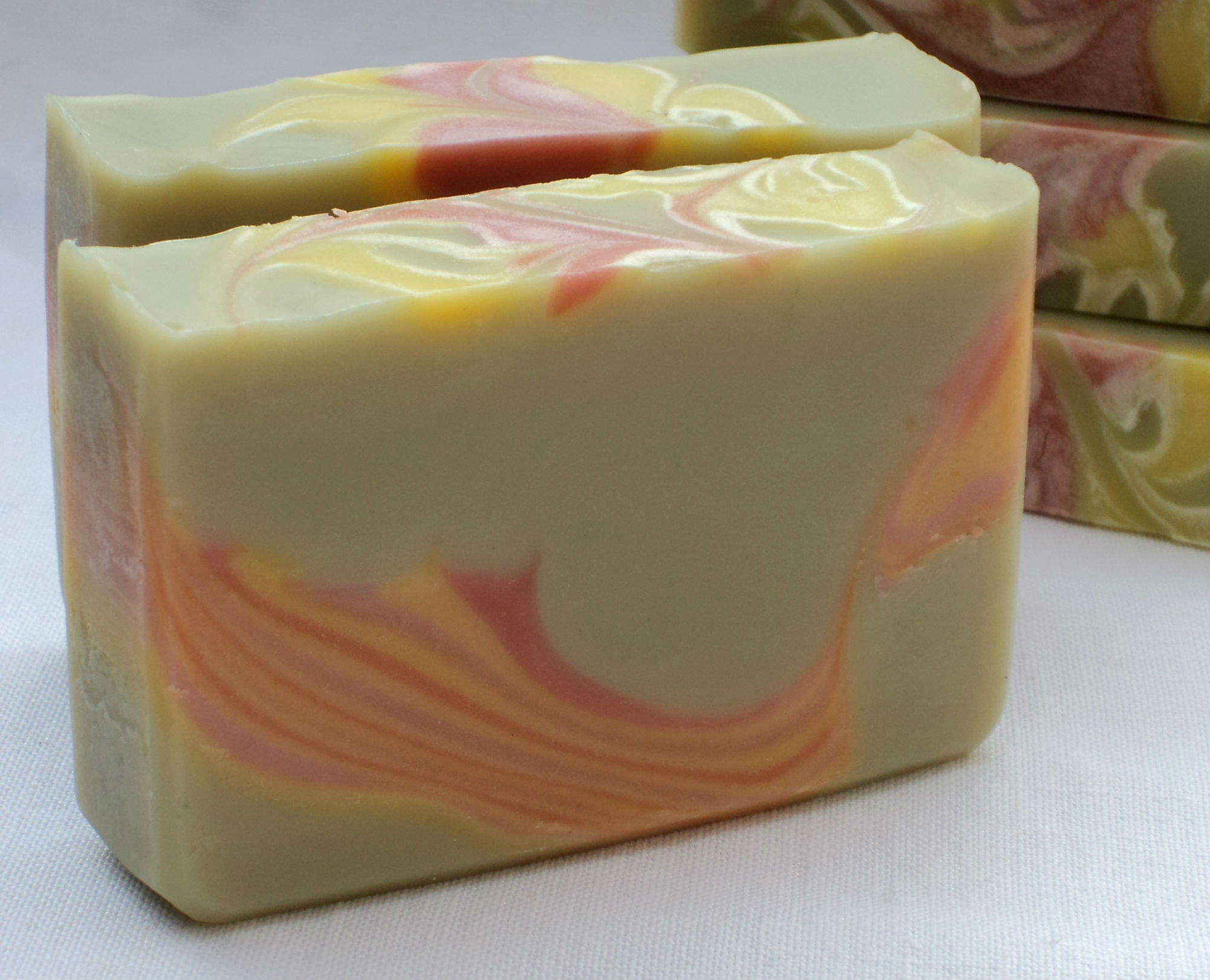 Embracesoaps foto 4
