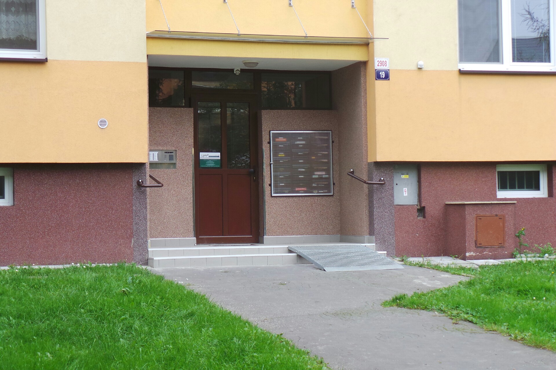 ALMART, s.r.o.