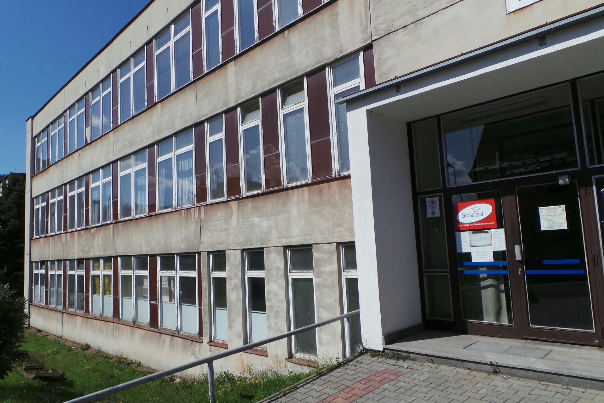 Primirest - zařízení školního stravování, spol. s r.o.