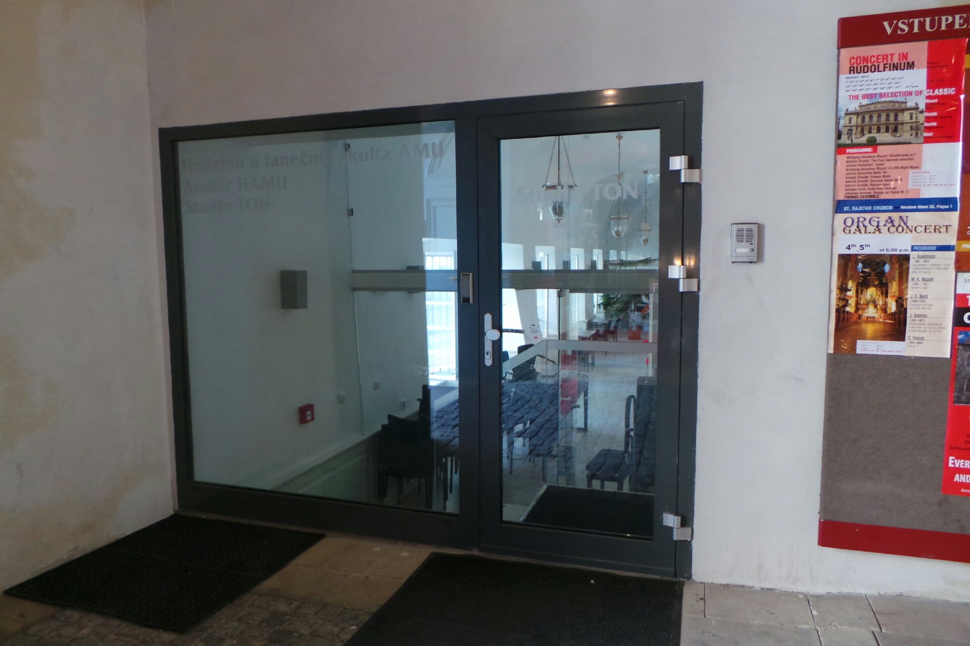 Fakultní knihovna HAMU