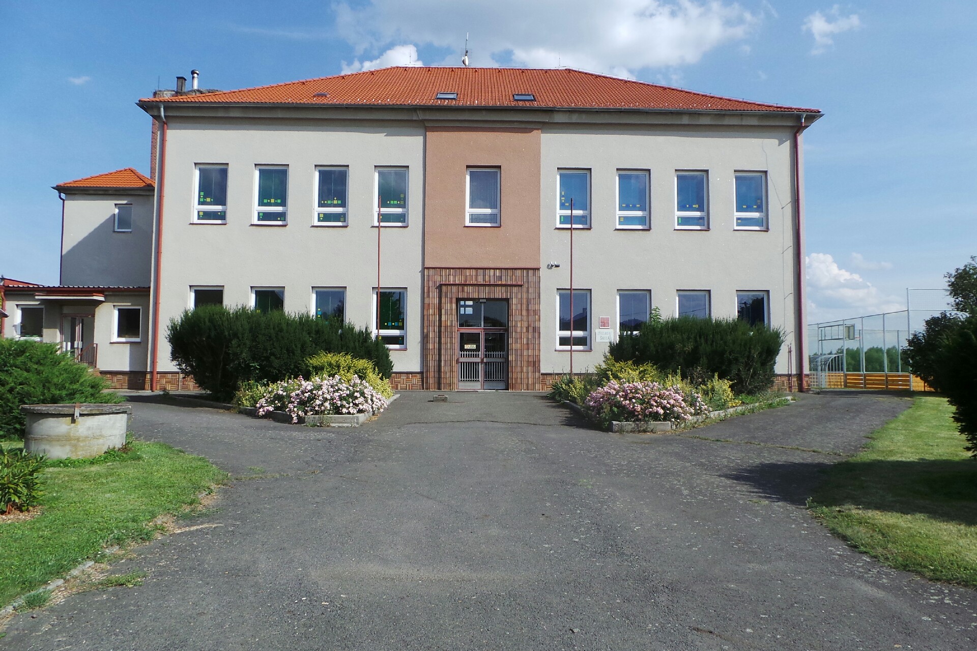 Základní škola a Mateřská škola Osek, okres Rokycany