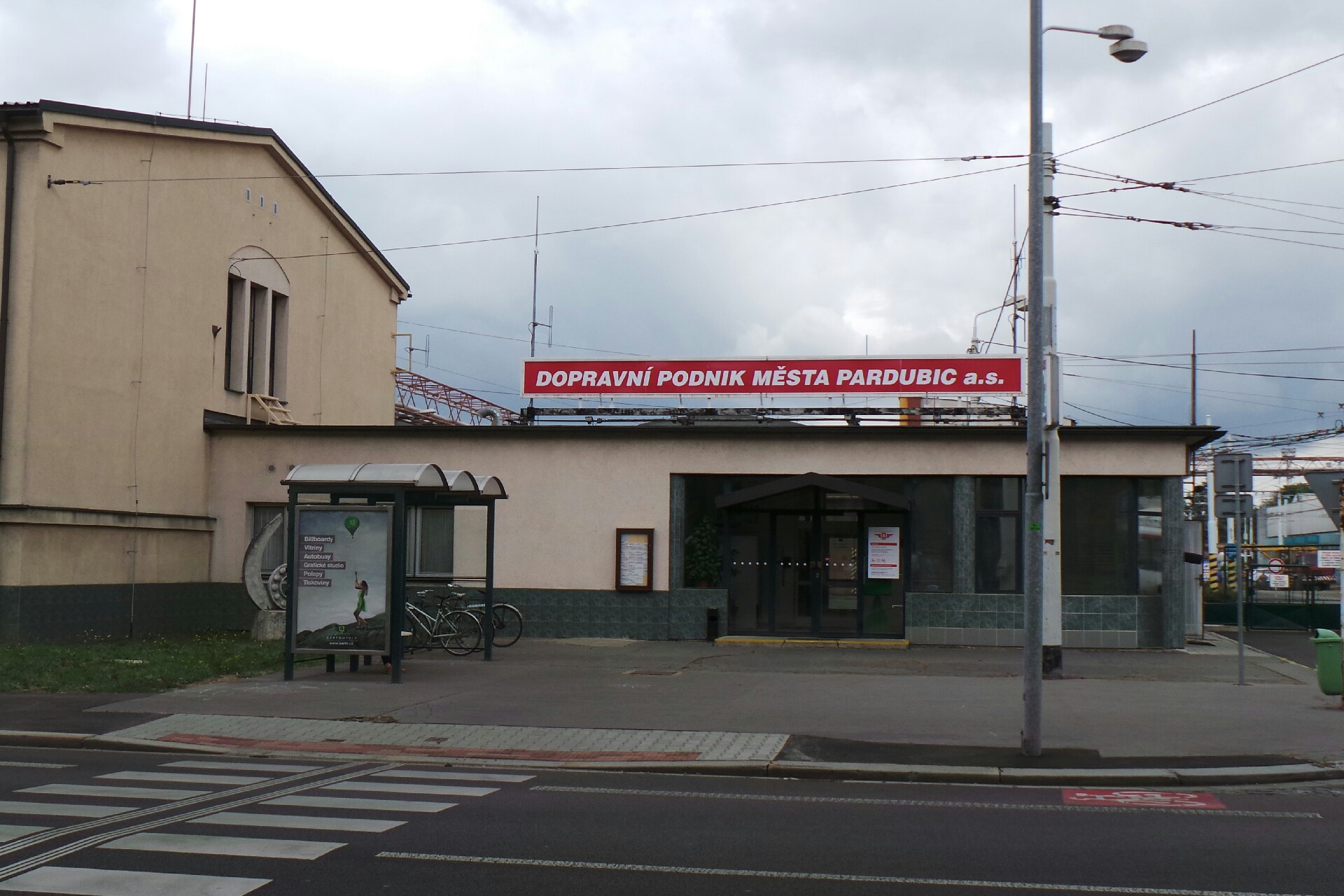 Dopravní podnik města Pardubic a.s. - výškové práce foto 1