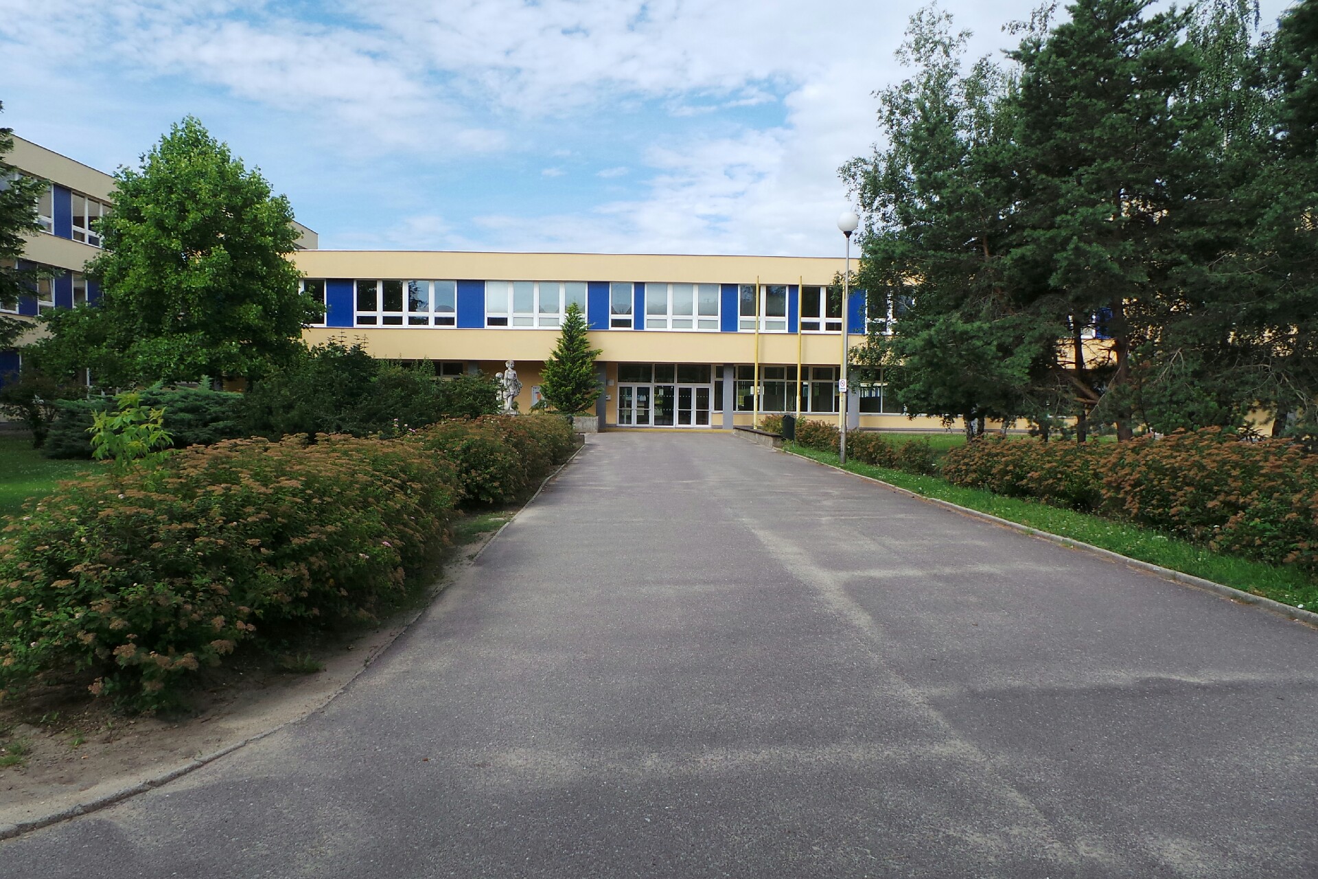 ZŠ JUDr. Josefa Mareše a MŠ Znojmo