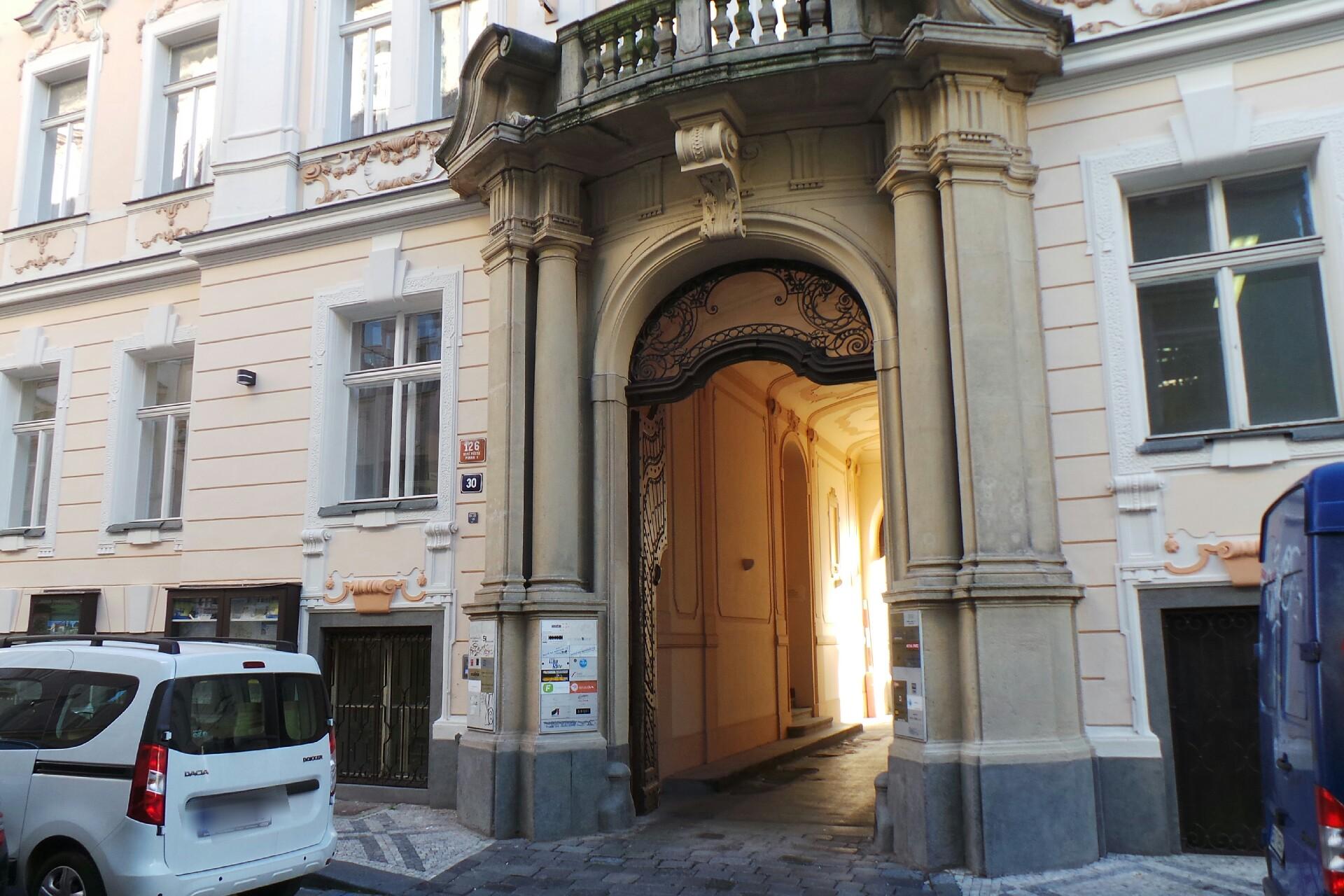 Mgr. Ivana Křištová, advokátka