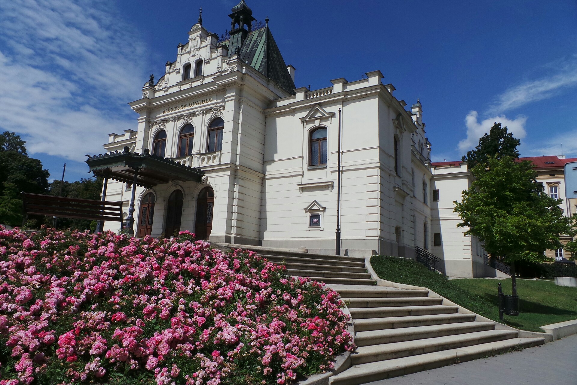 Městské divadlo Znojmo foto 2